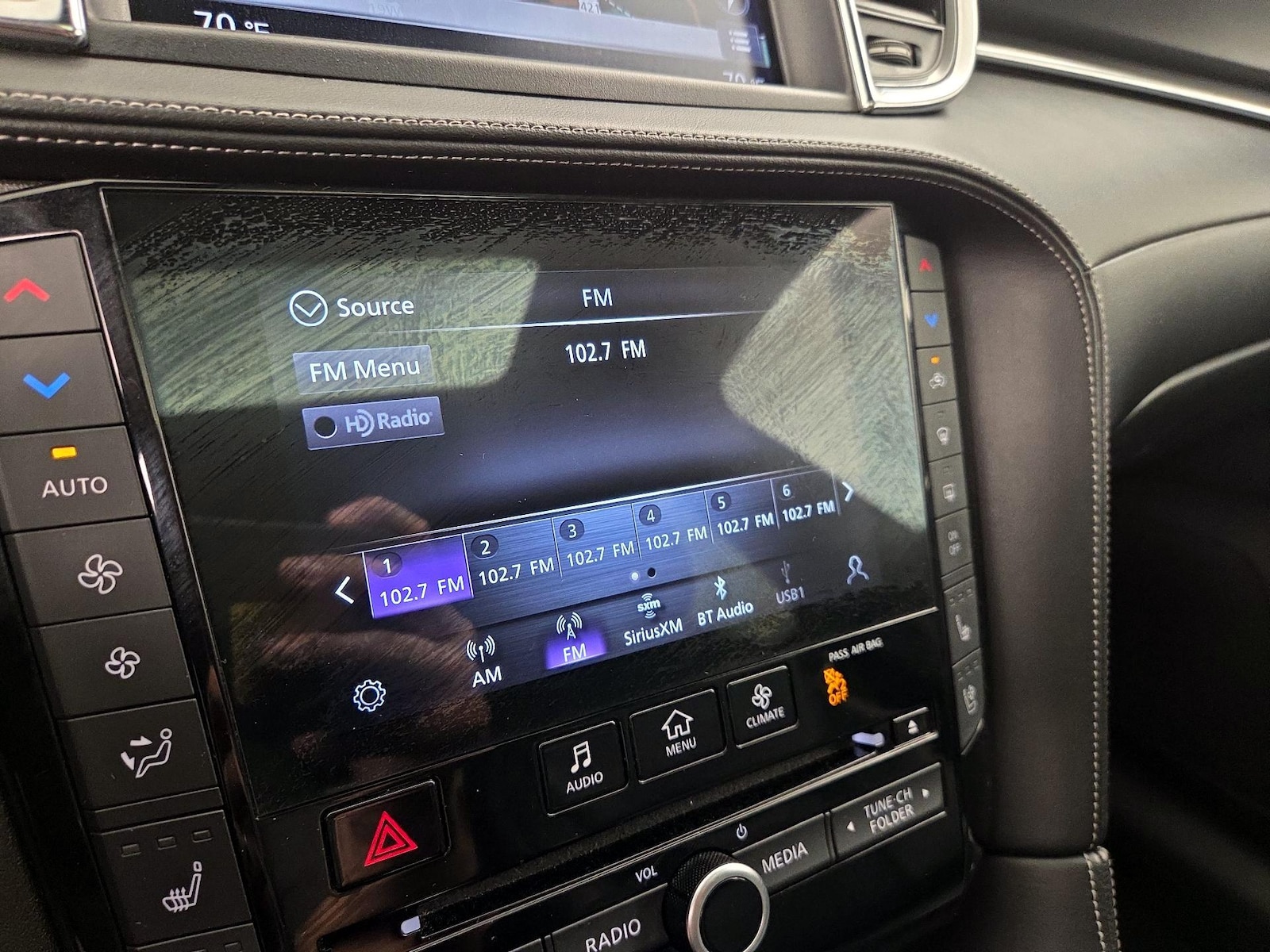 2022 INFINITI QX55 Essential - Photo 17