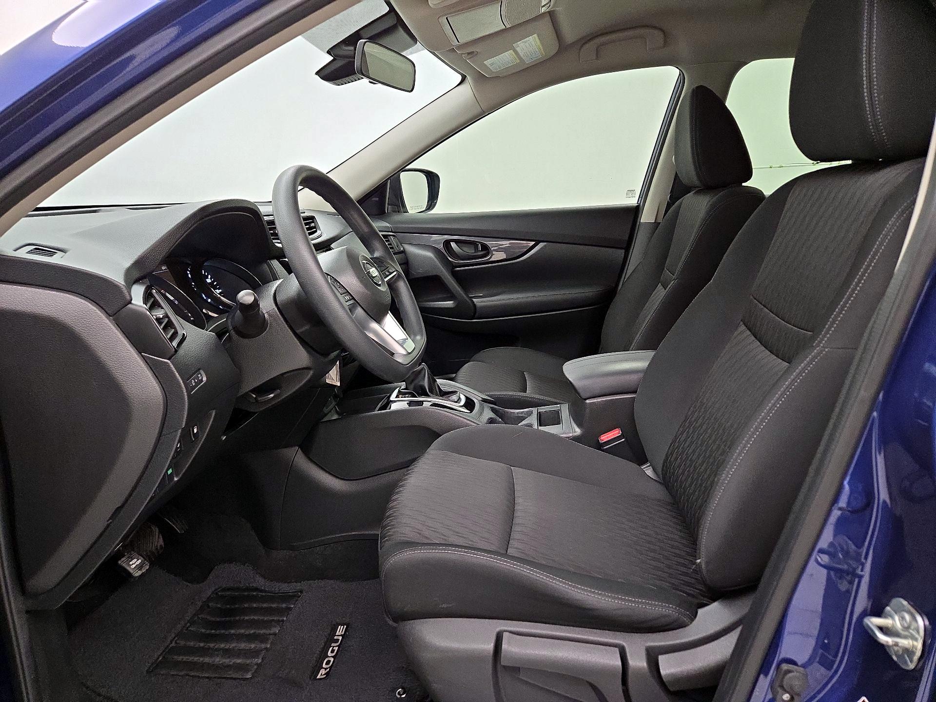 Thumbnail: 2019 Nissan Rogue - 11