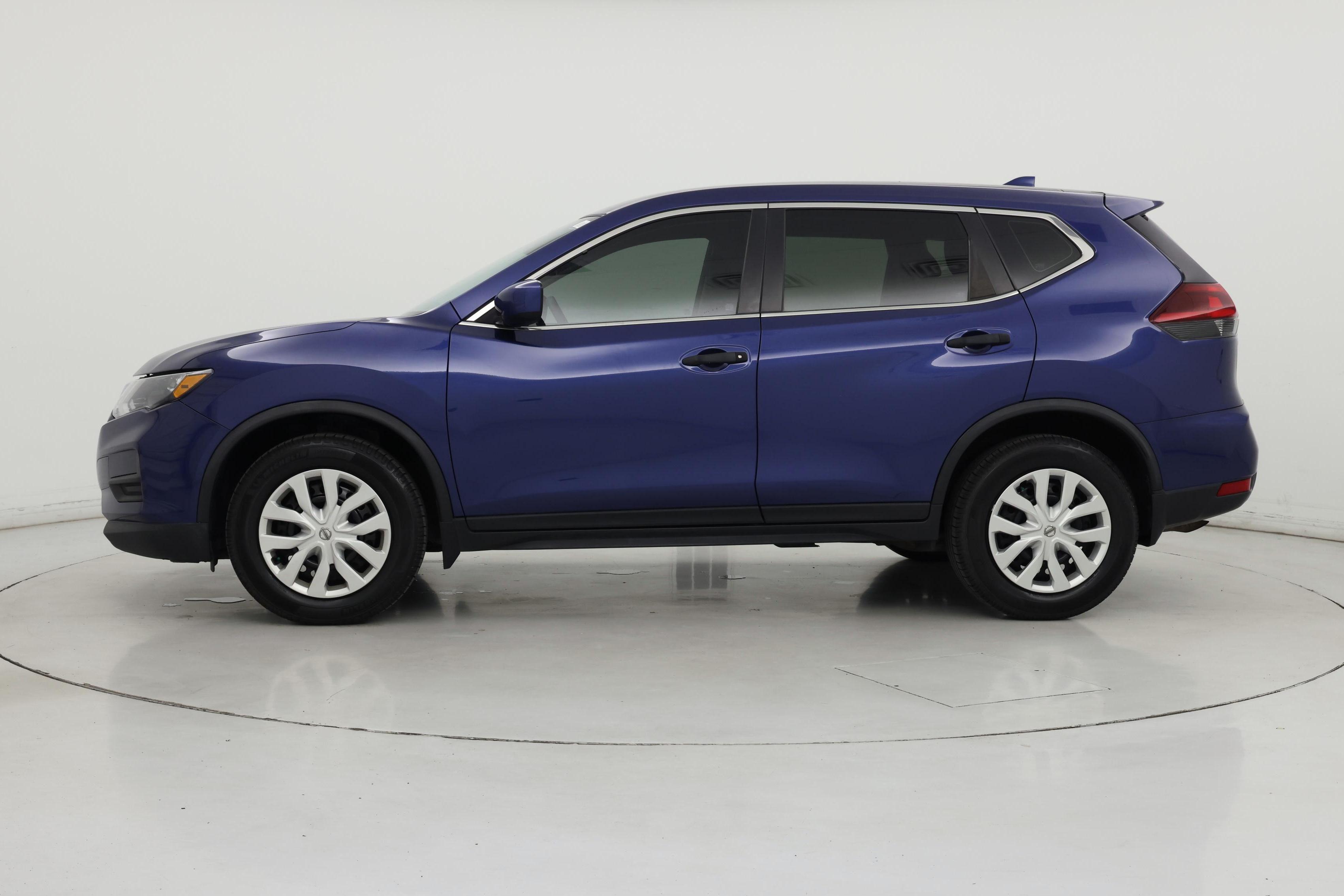 Thumbnail: 2019 Nissan Rogue - 3
