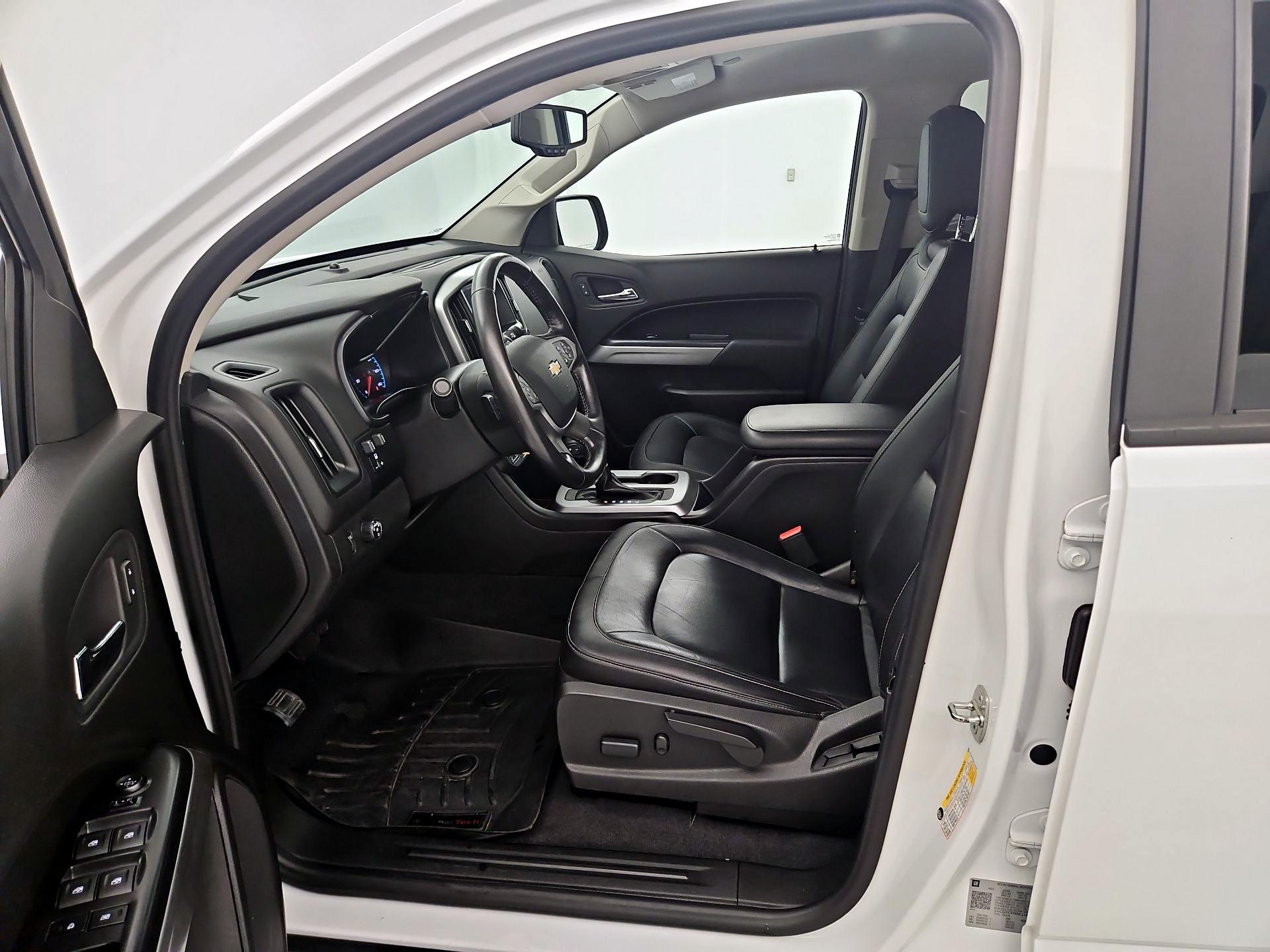 Thumbnail: 2019 Chevrolet Colorado - 11