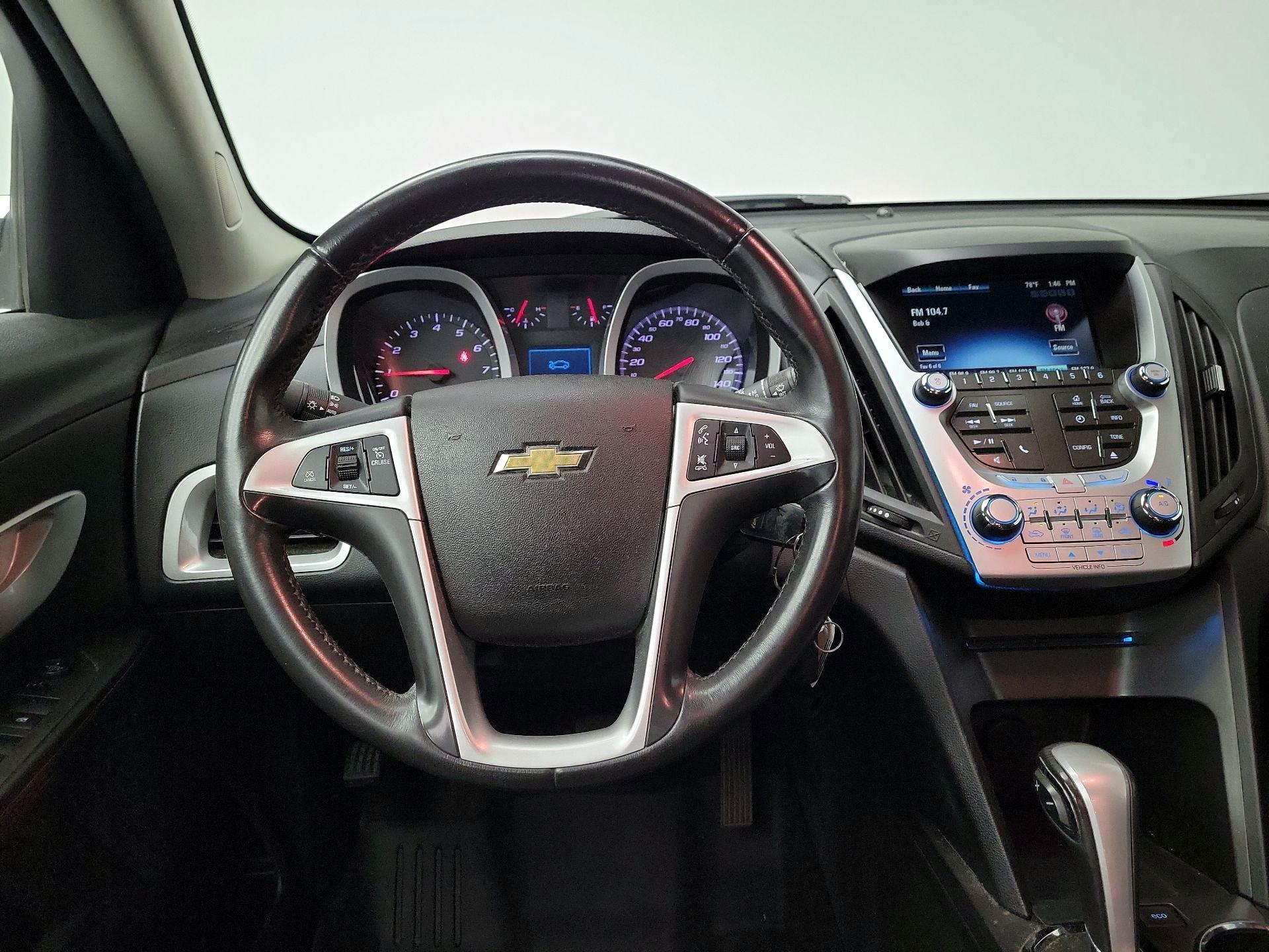 Thumbnail: 2015 Chevrolet Equinox - 10