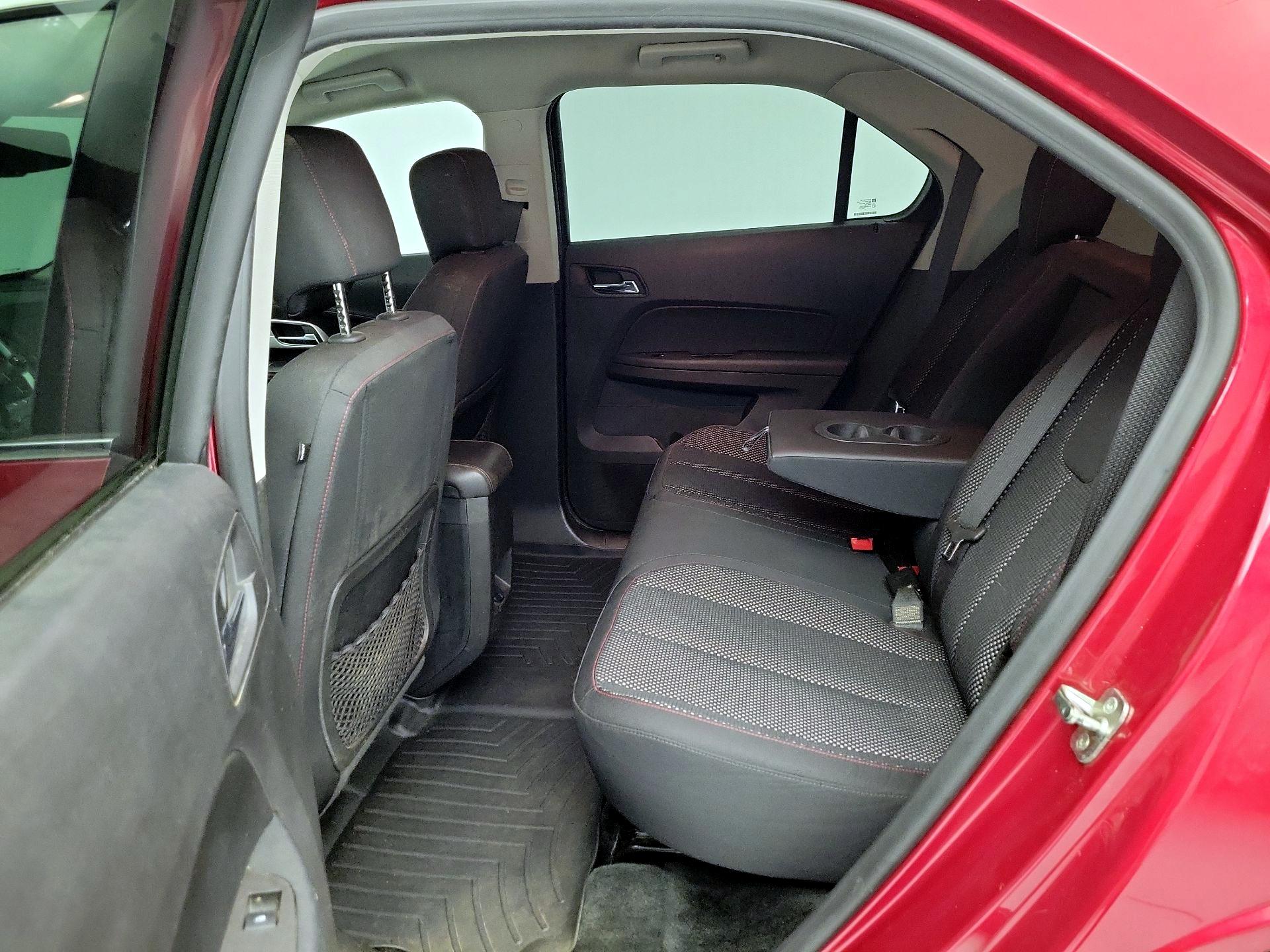 Thumbnail: 2015 Chevrolet Equinox - 17