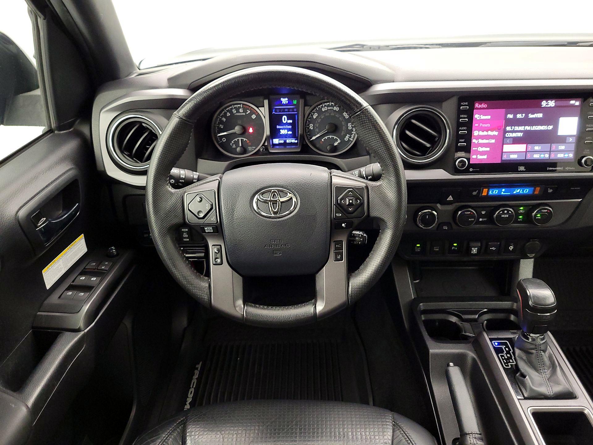 Thumbnail: 2020 Toyota Tacoma - 10