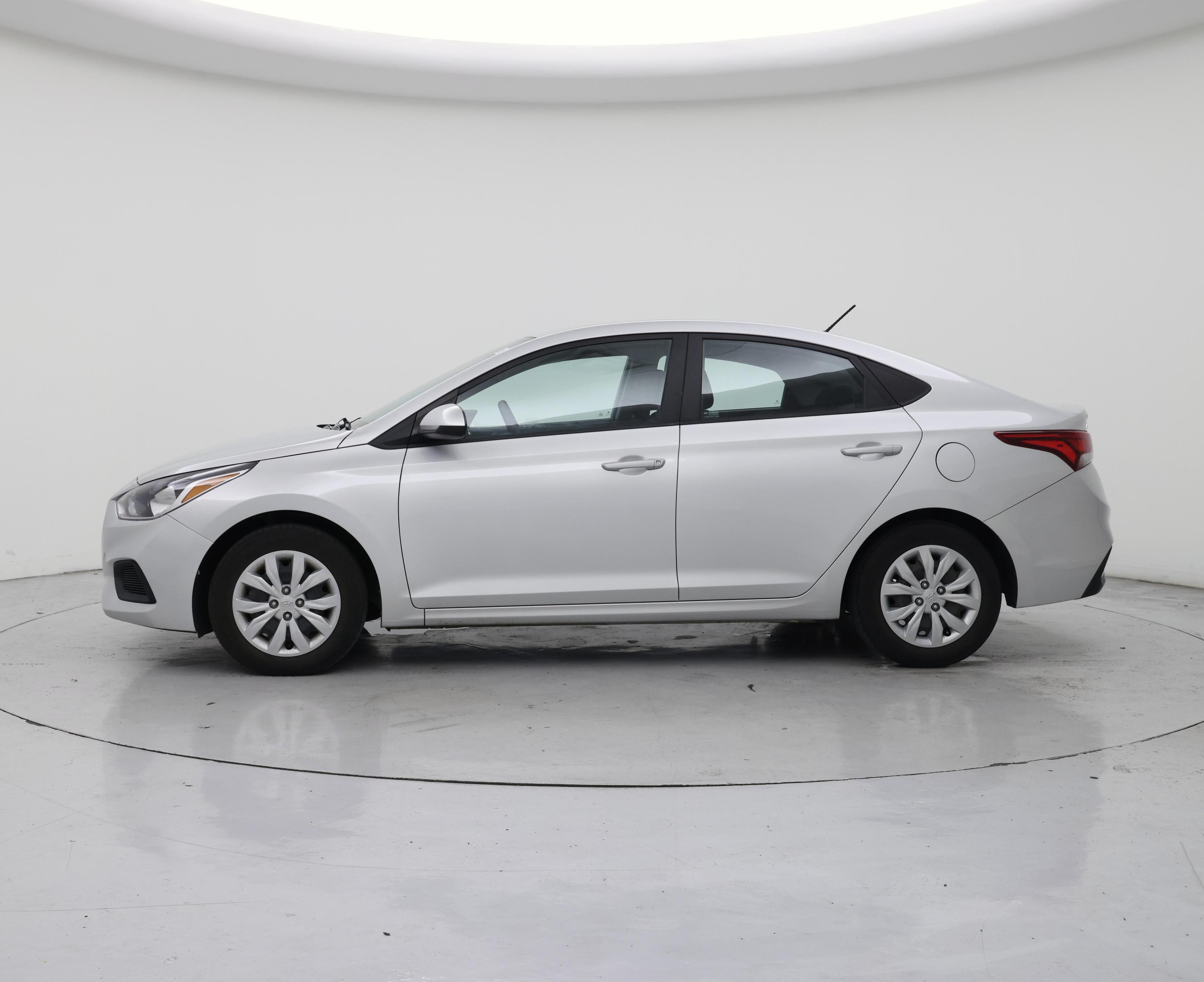 Thumbnail: 2022 Hyundai Accent - 3
