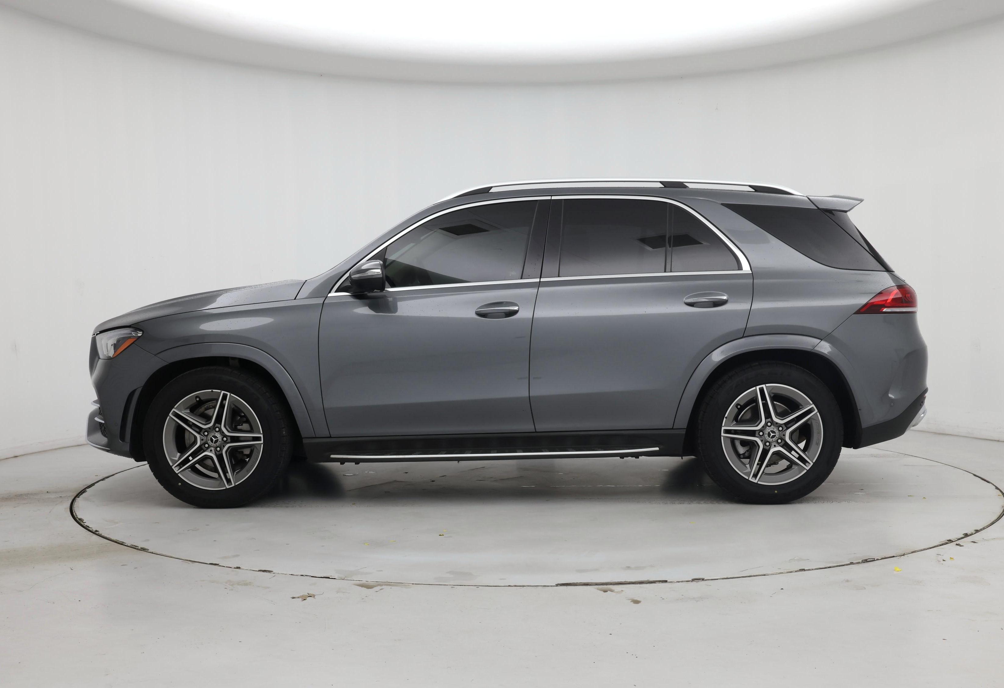 Thumbnail: 2022 Mercedes-Benz GLE - 3