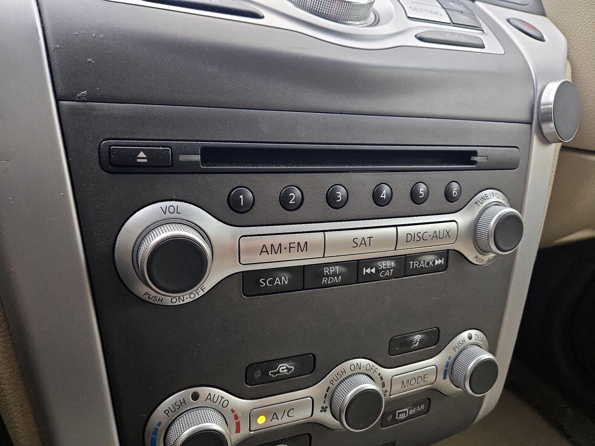 Thumbnail: 2014 Nissan Murano - 16
