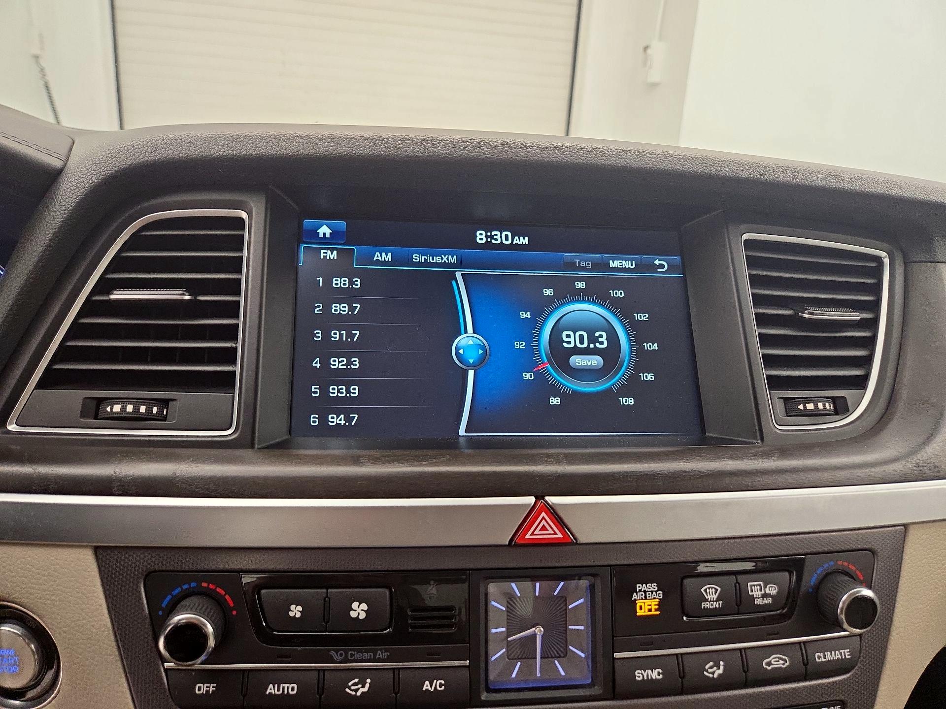 Thumbnail: 2016 Hyundai Genesis - 16