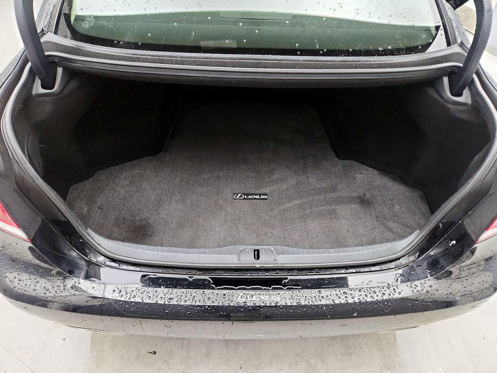 2015 Lexus LS Base - Photo 22