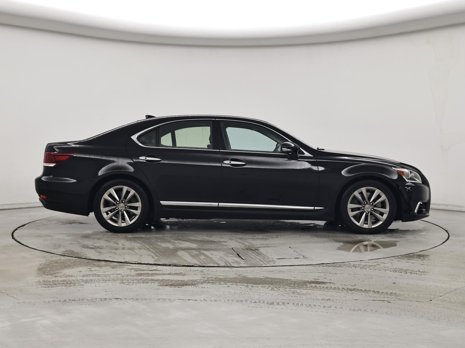 2015 Lexus LS Base - Photo 8