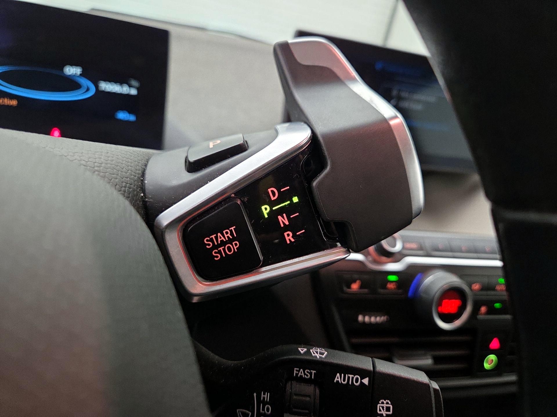 Thumbnail: 2017 BMW i3 - 18