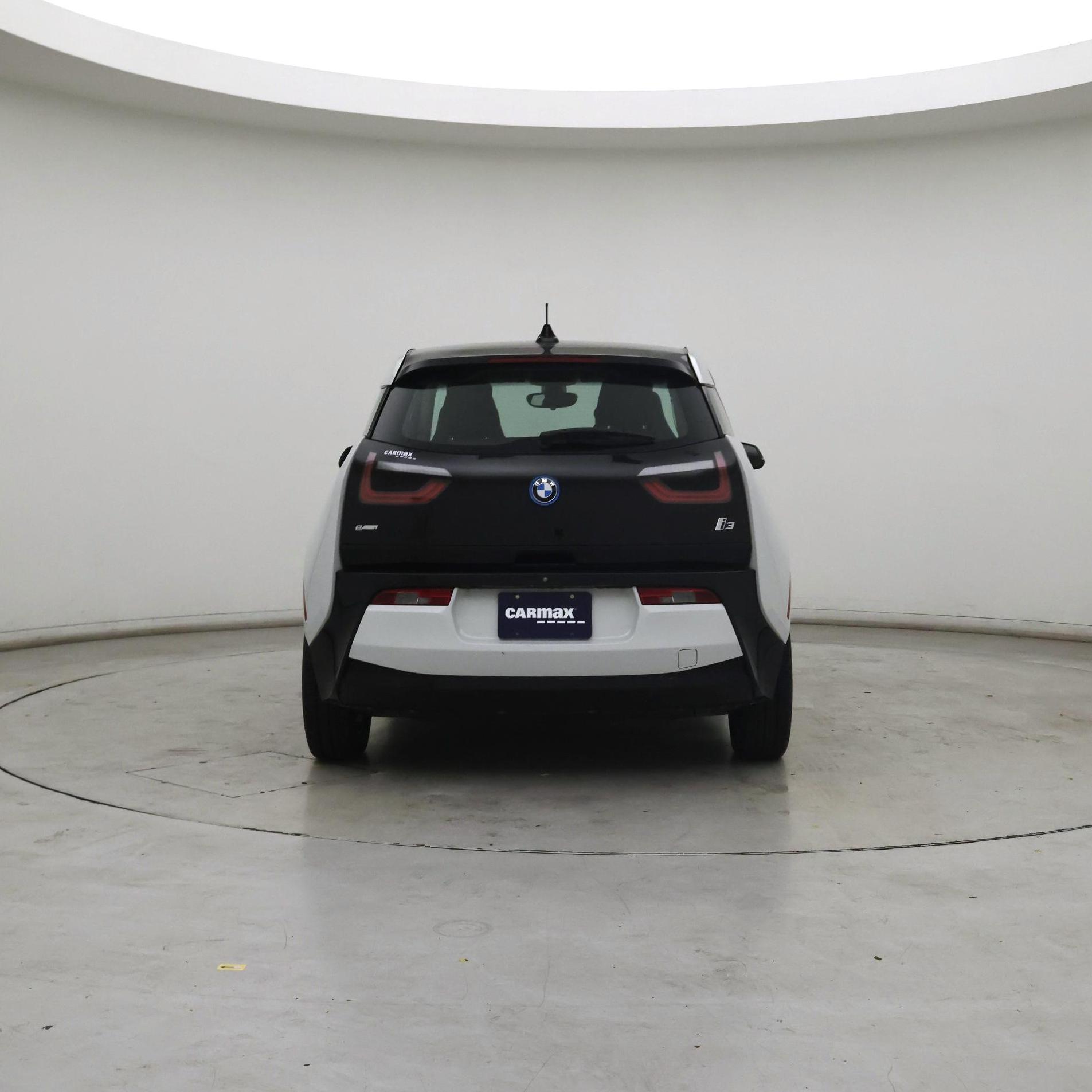 Thumbnail: 2017 BMW i3 - 6