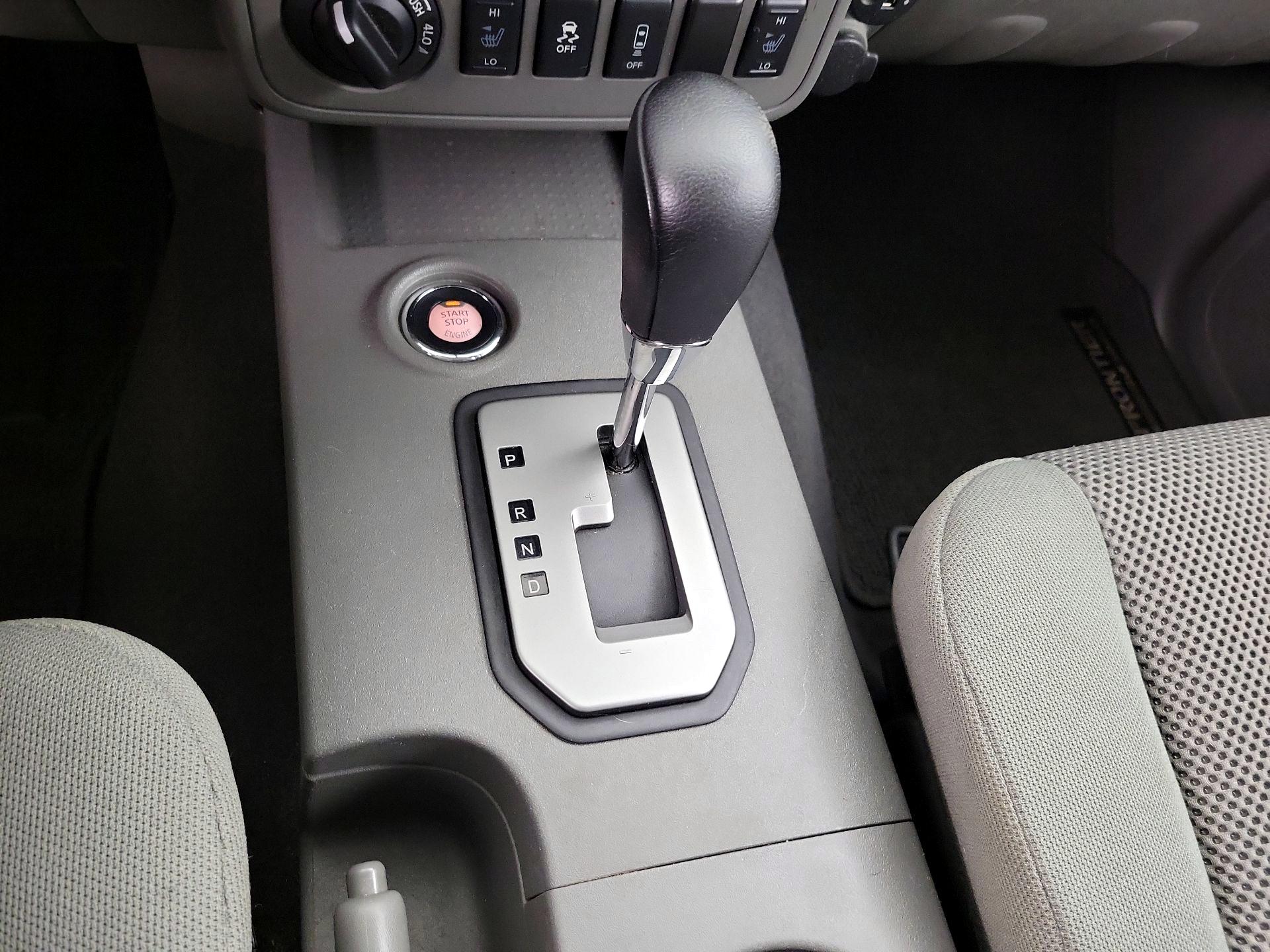 Thumbnail: 2021 Nissan Frontier - 17