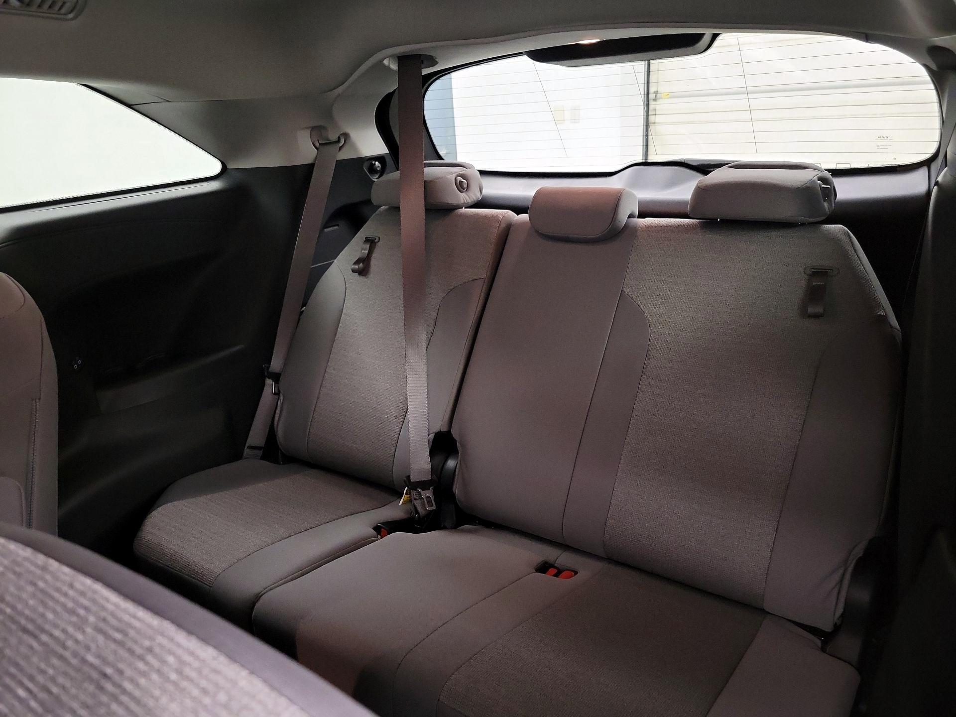 Thumbnail: 2025 Toyota Sienna - 20