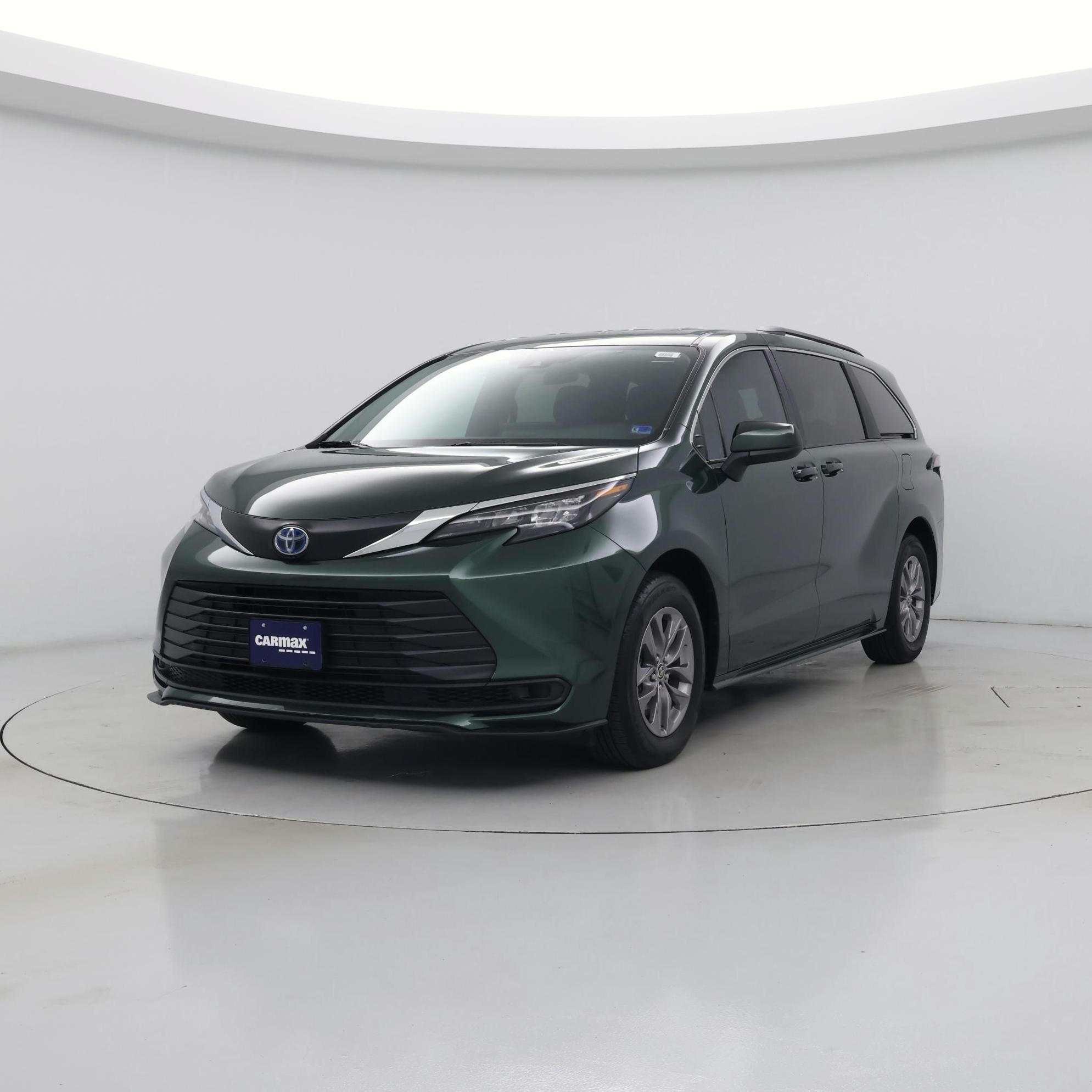 Thumbnail: 2025 Toyota Sienna - 4