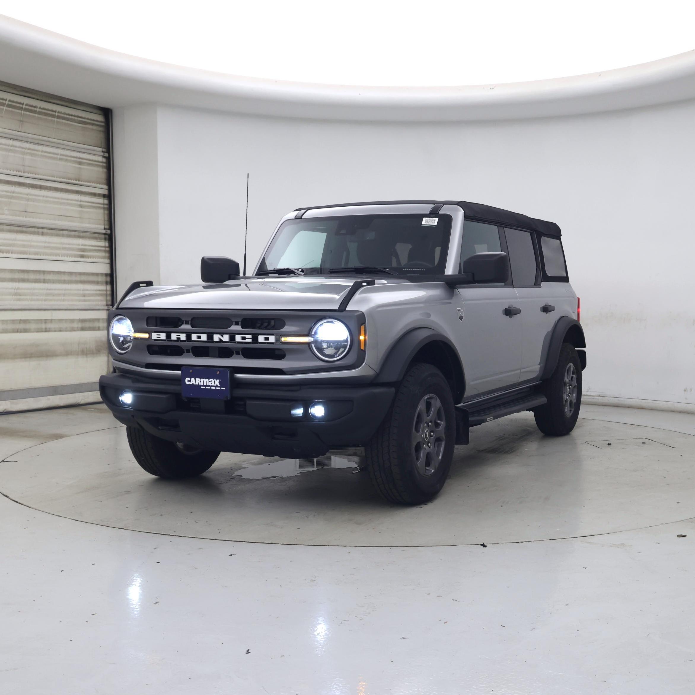 Thumbnail: 2023 Ford Bronco - 4