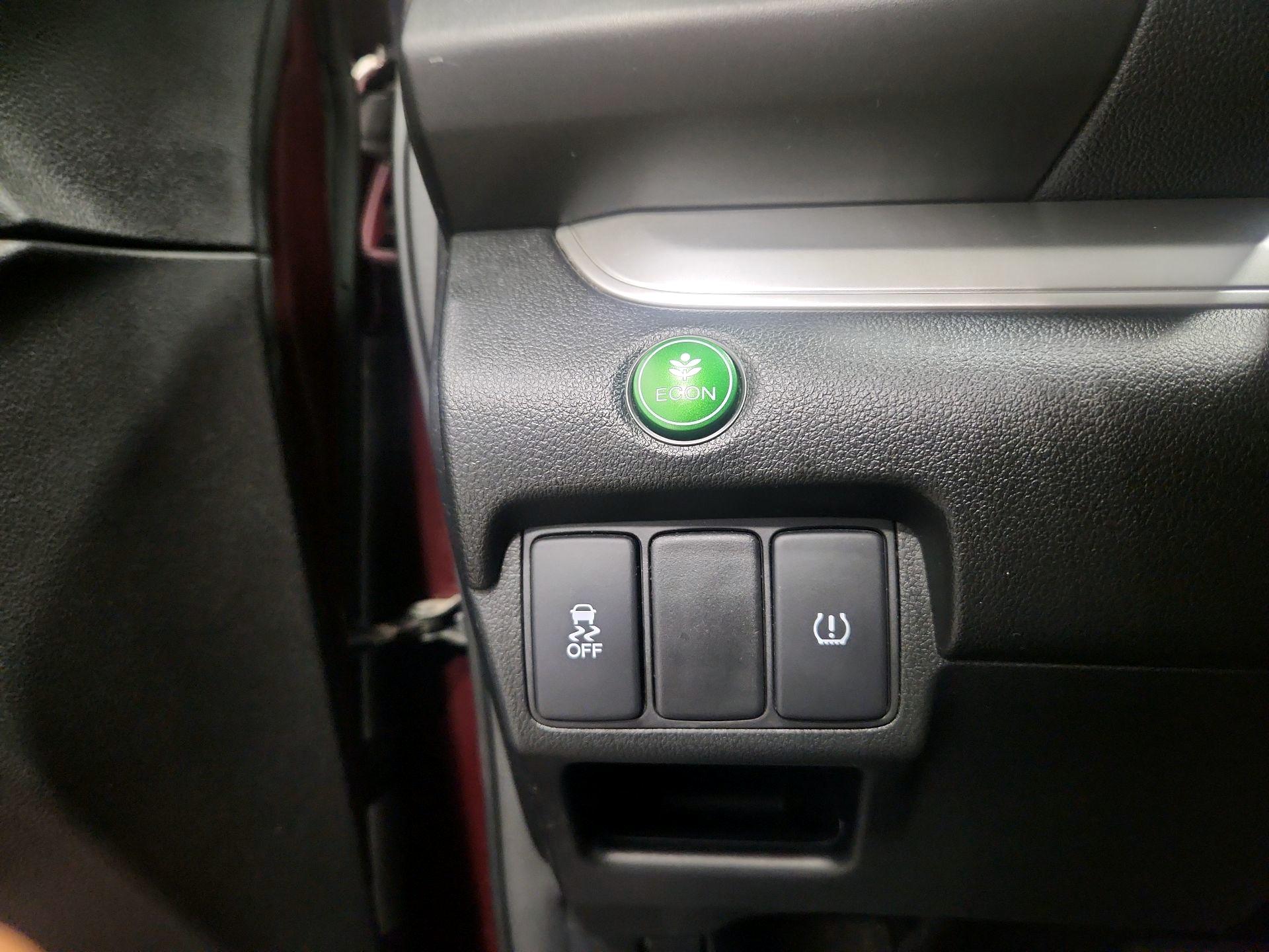 Thumbnail: 2016 Honda CR-V - 13