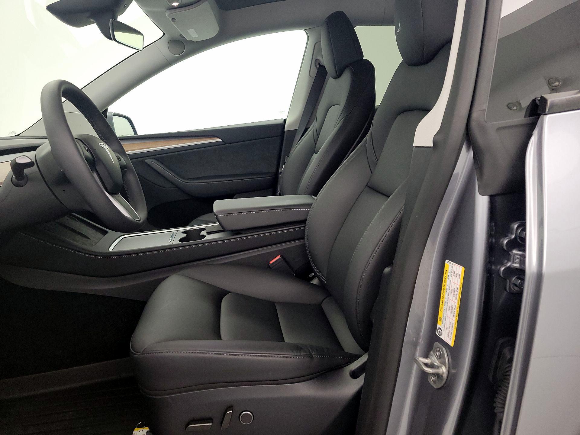 Thumbnail: 2024 Tesla Model Y - 11