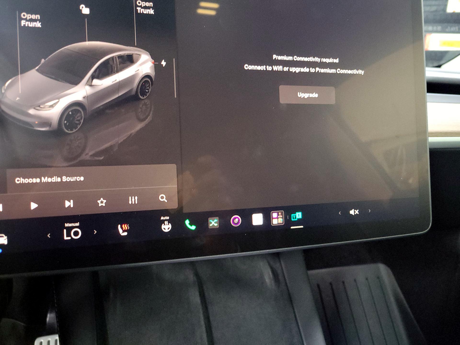 Thumbnail: 2024 Tesla Model Y - 14