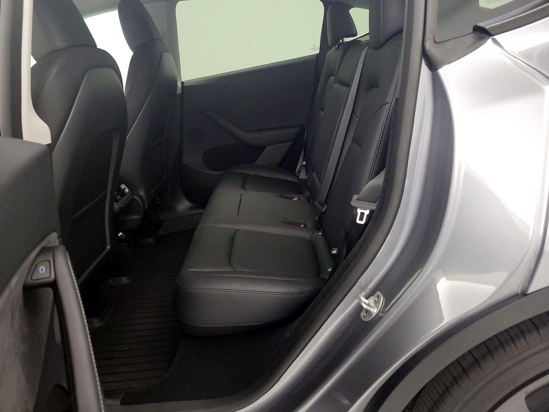 Thumbnail: 2024 Tesla Model Y - 18