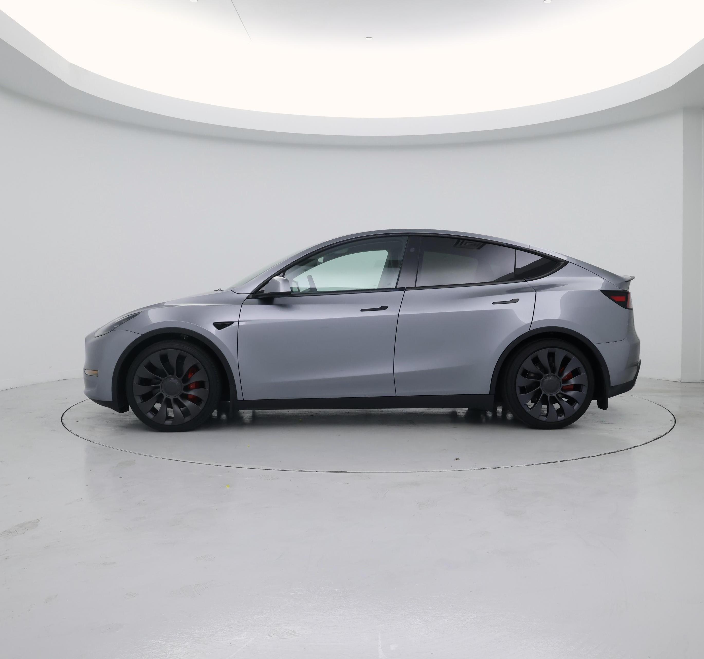 Thumbnail: 2024 Tesla Model Y - 3