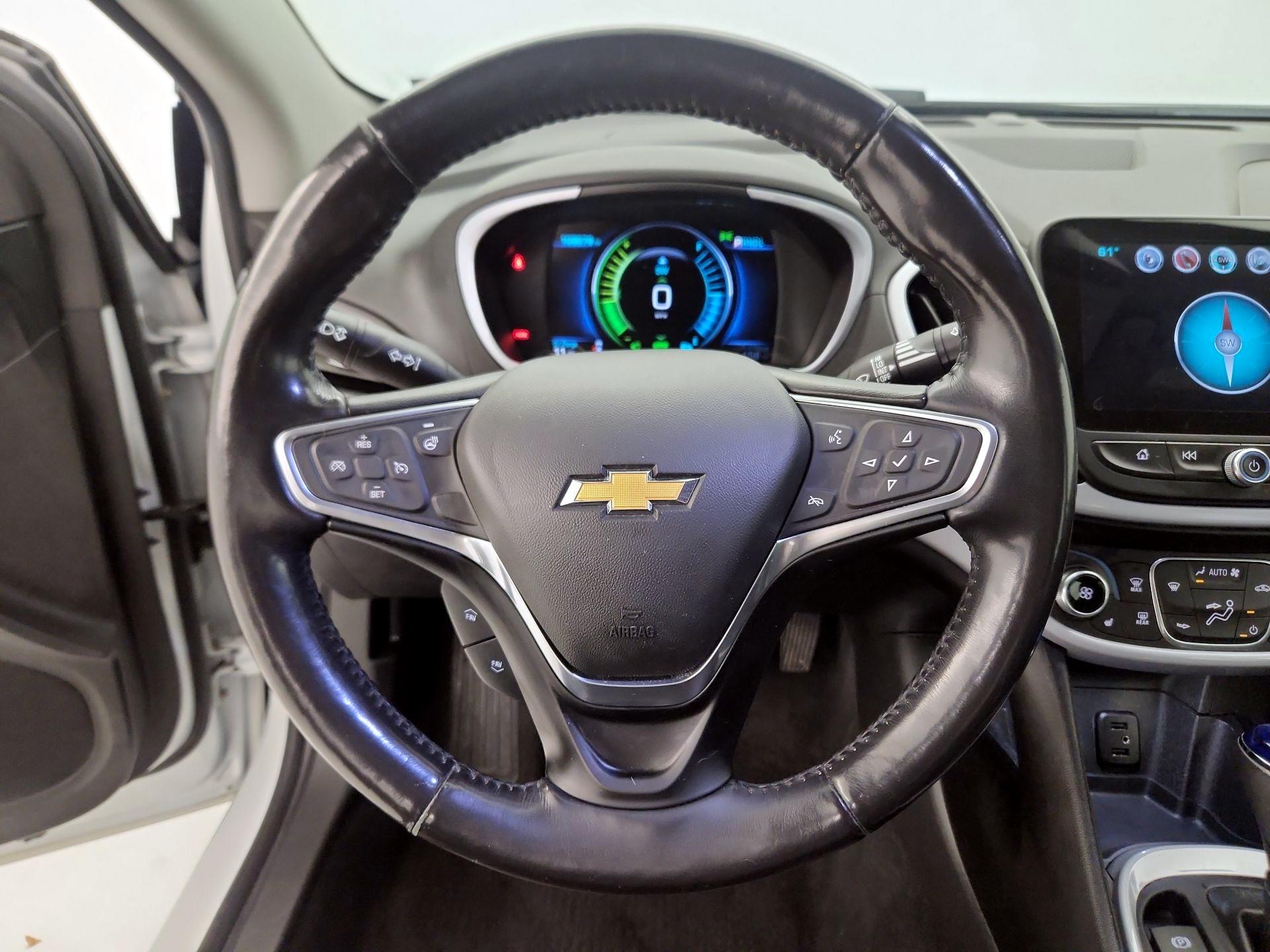 Thumbnail: 2018 Chevrolet Volt - 10