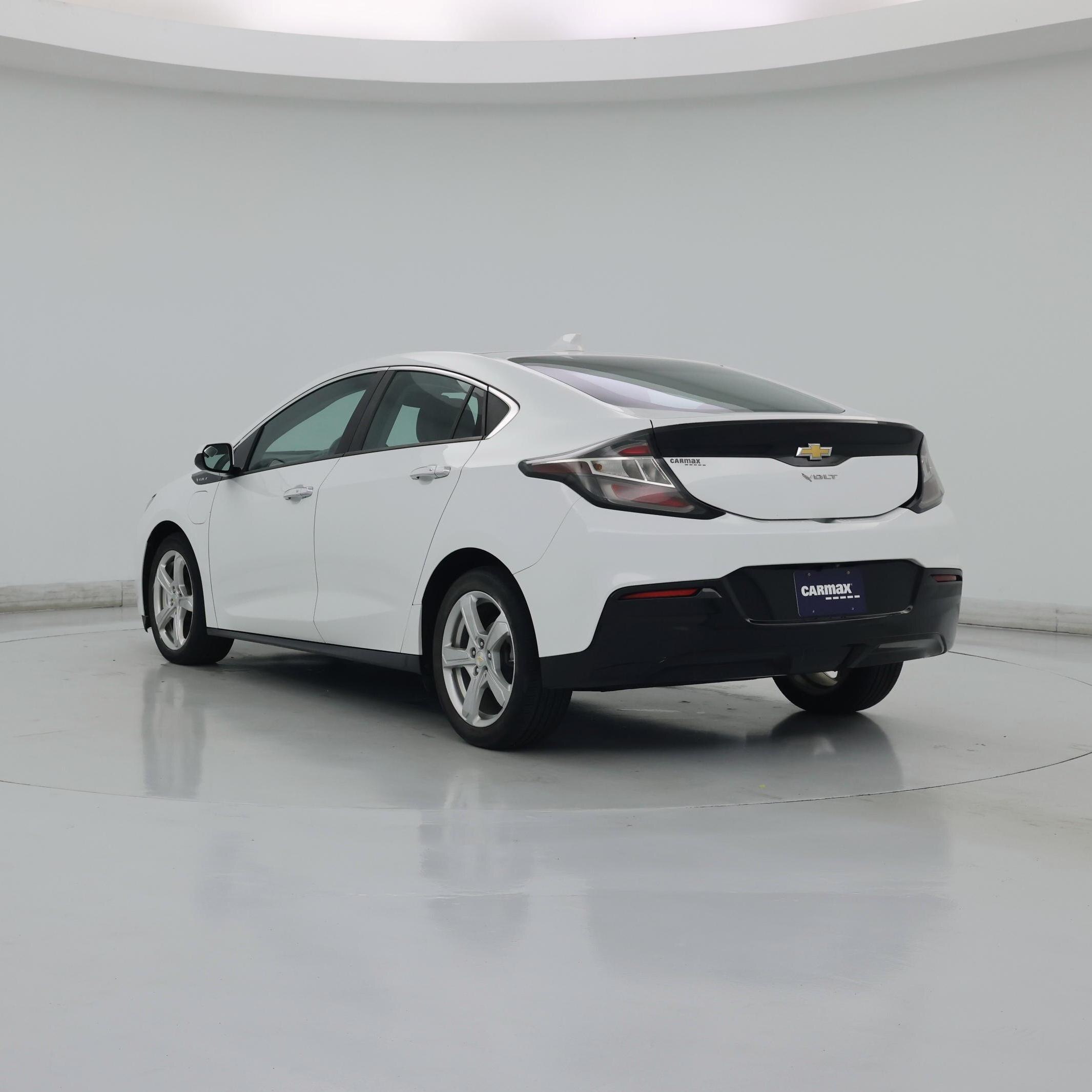 Thumbnail: 2018 Chevrolet Volt - 2