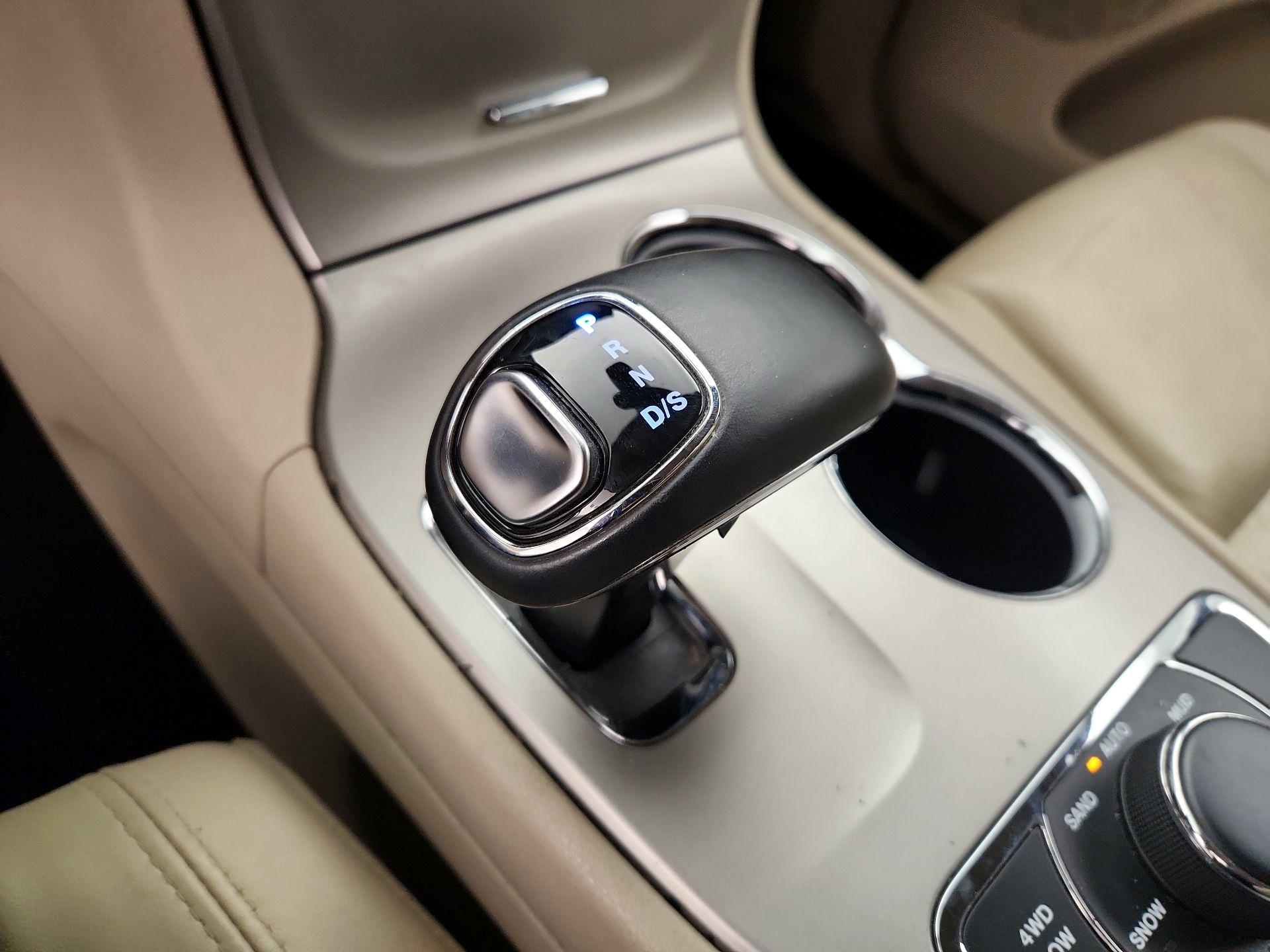 Thumbnail: 2014 Jeep Grand Cherokee - 17