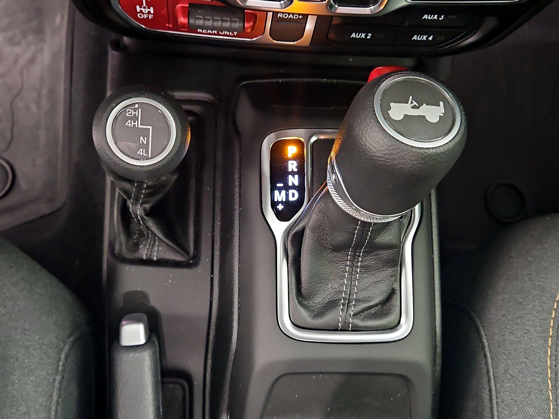 Thumbnail: 2024 Jeep Wrangler - 17