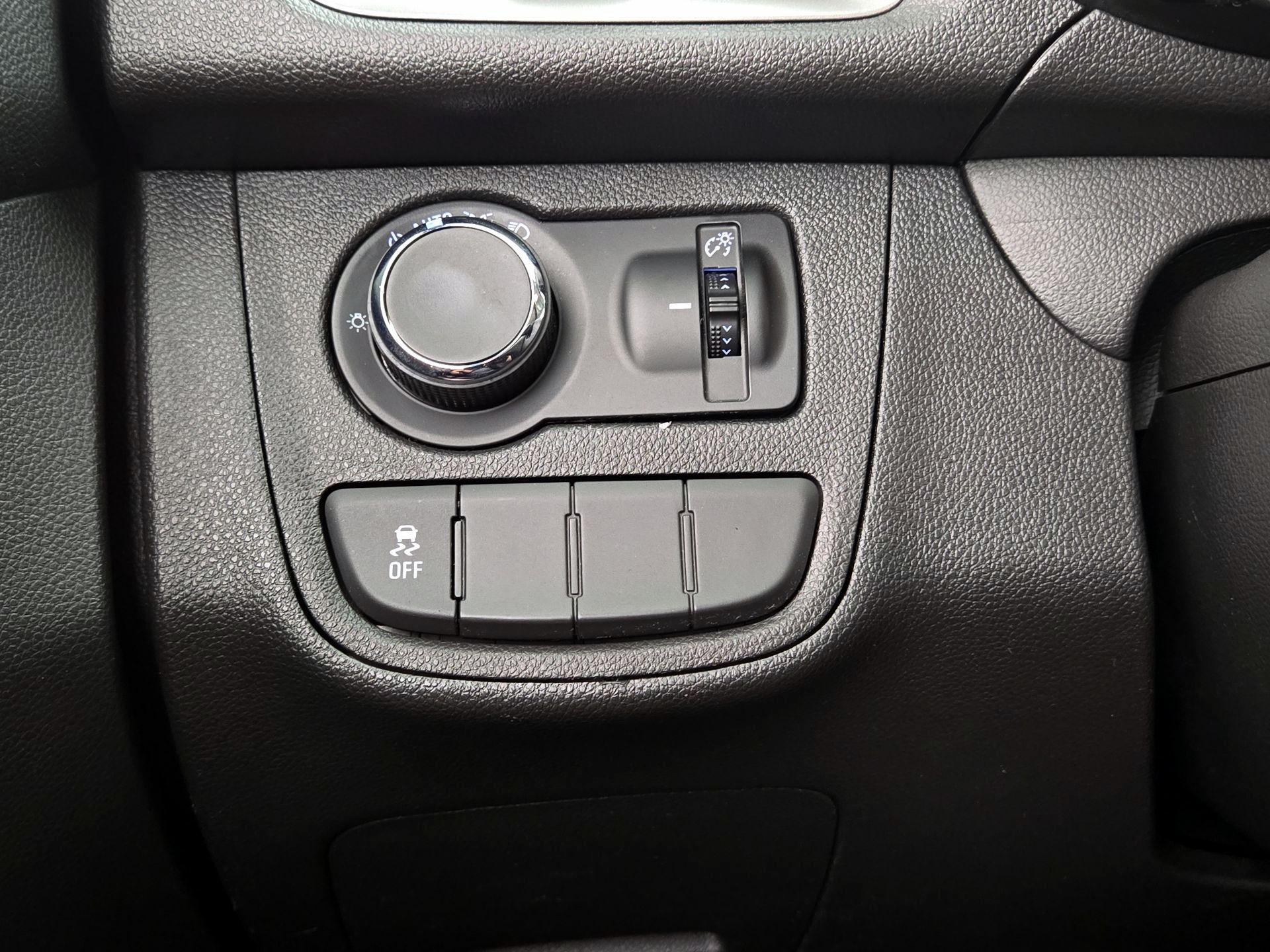 Thumbnail: 2021 Chevrolet Spark - 13