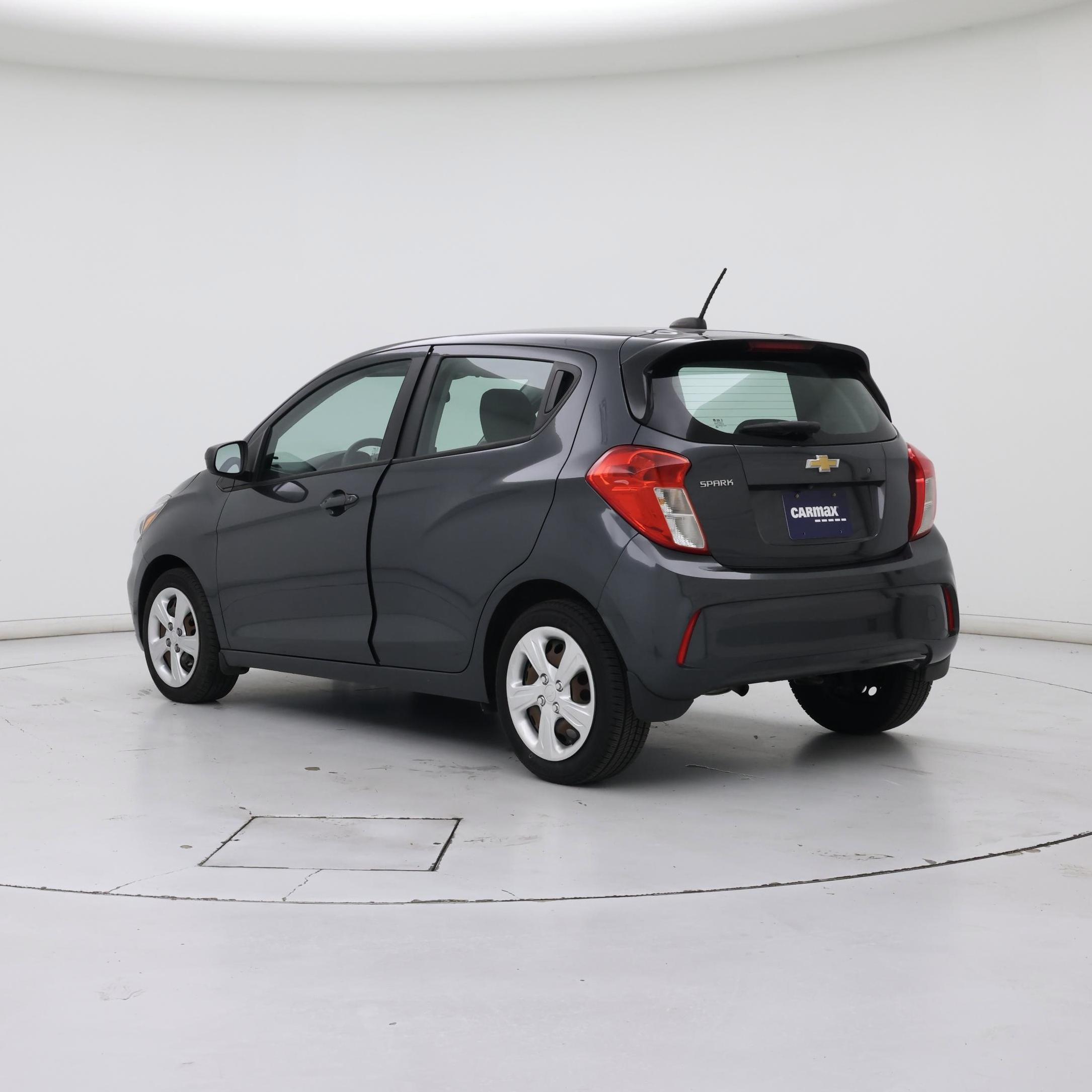Thumbnail: 2021 Chevrolet Spark - 2