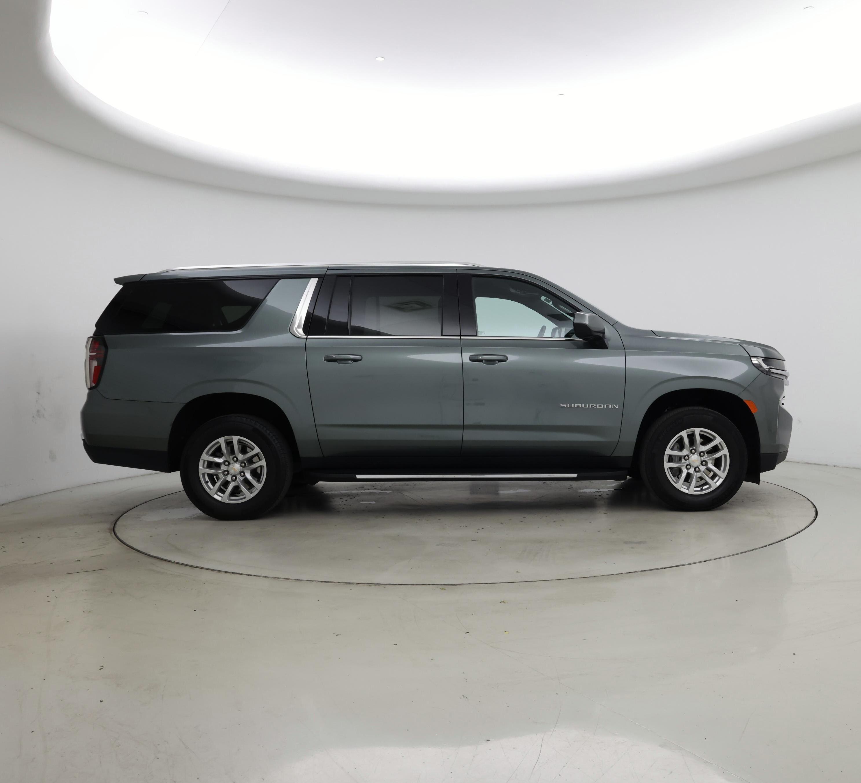 Thumbnail: 2024 Chevrolet Suburban - 7