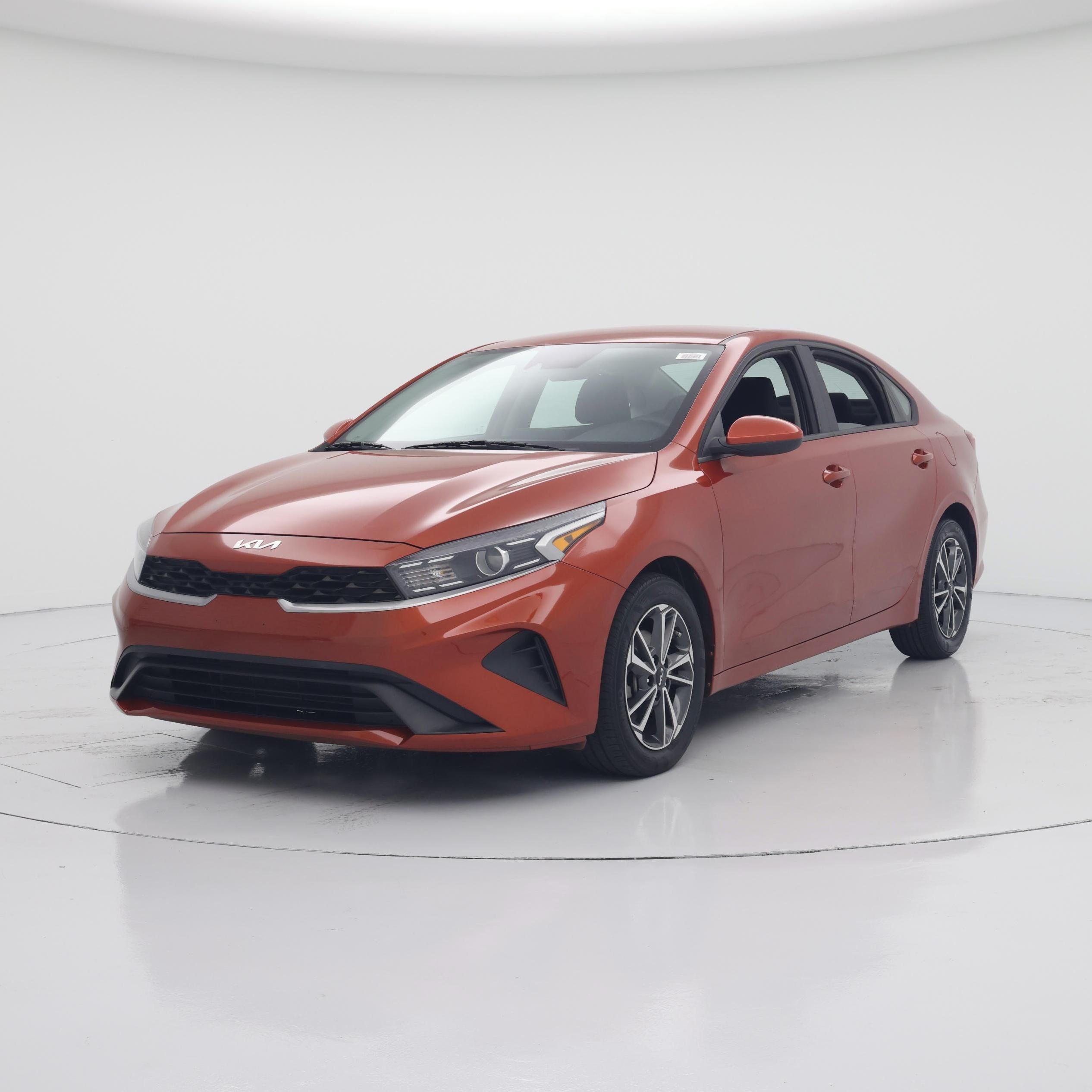 Thumbnail: 2022 Kia Forte - 4