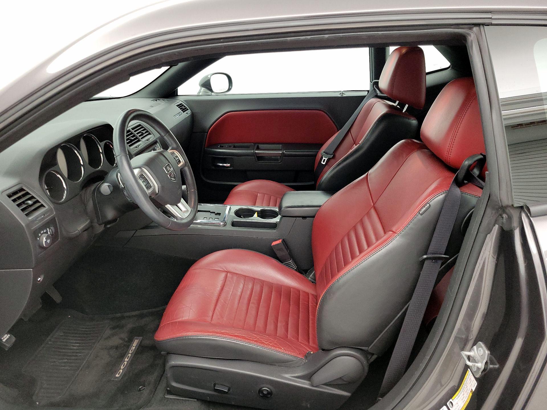 Thumbnail: 2014 Dodge Challenger - 11