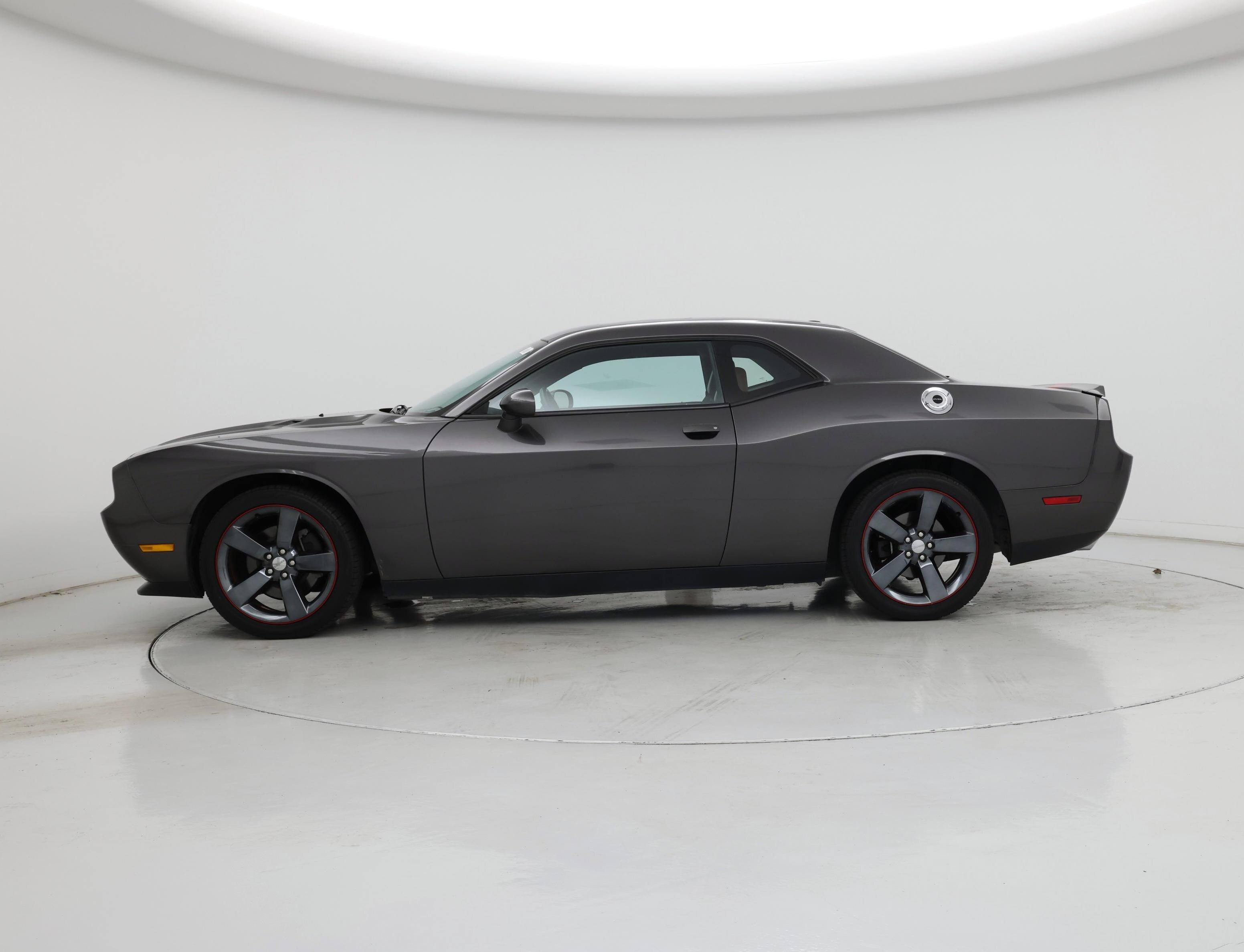 Thumbnail: 2014 Dodge Challenger - 3