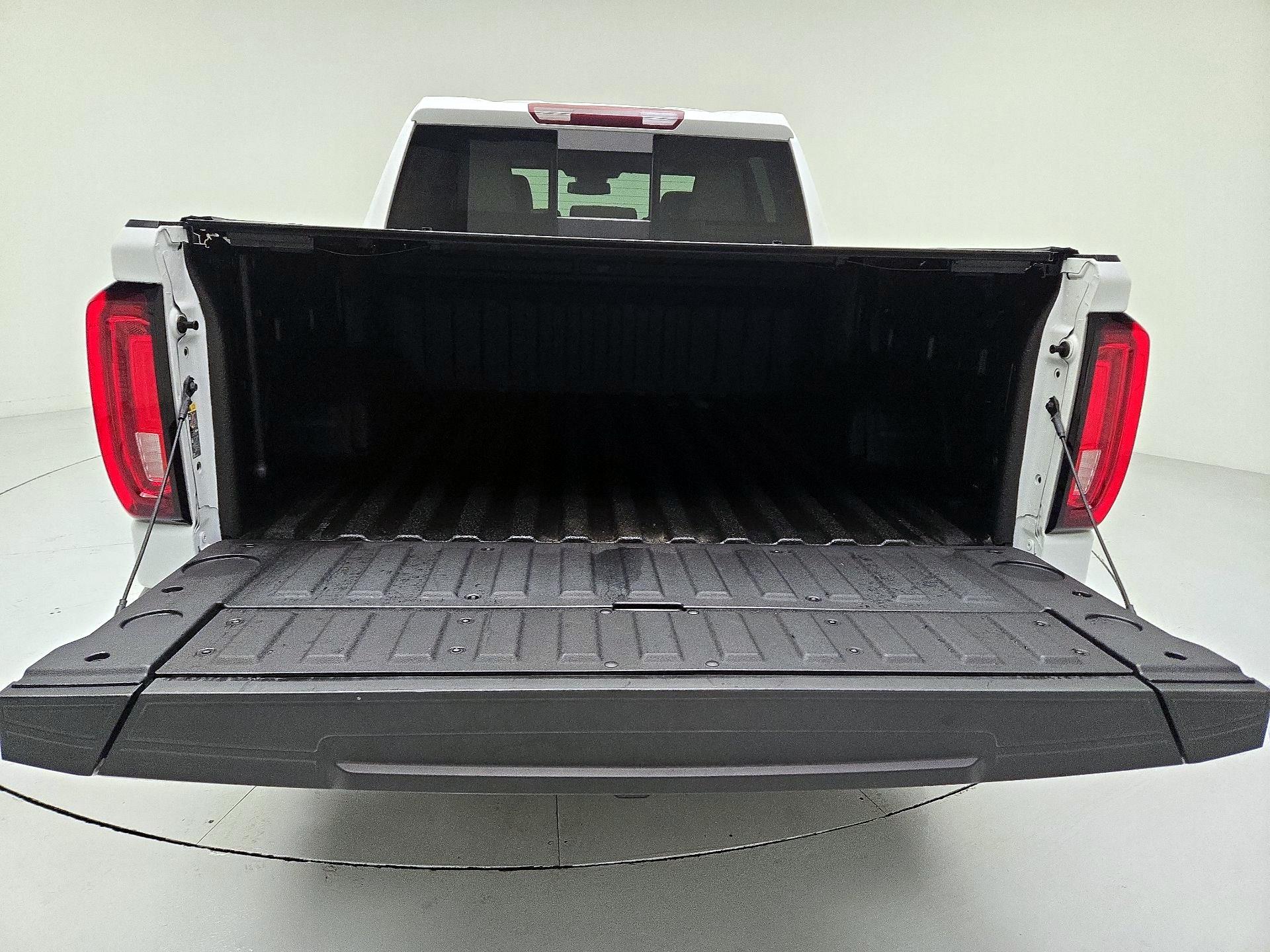 Thumbnail: 2024 GMC Sierra 1500 - 19