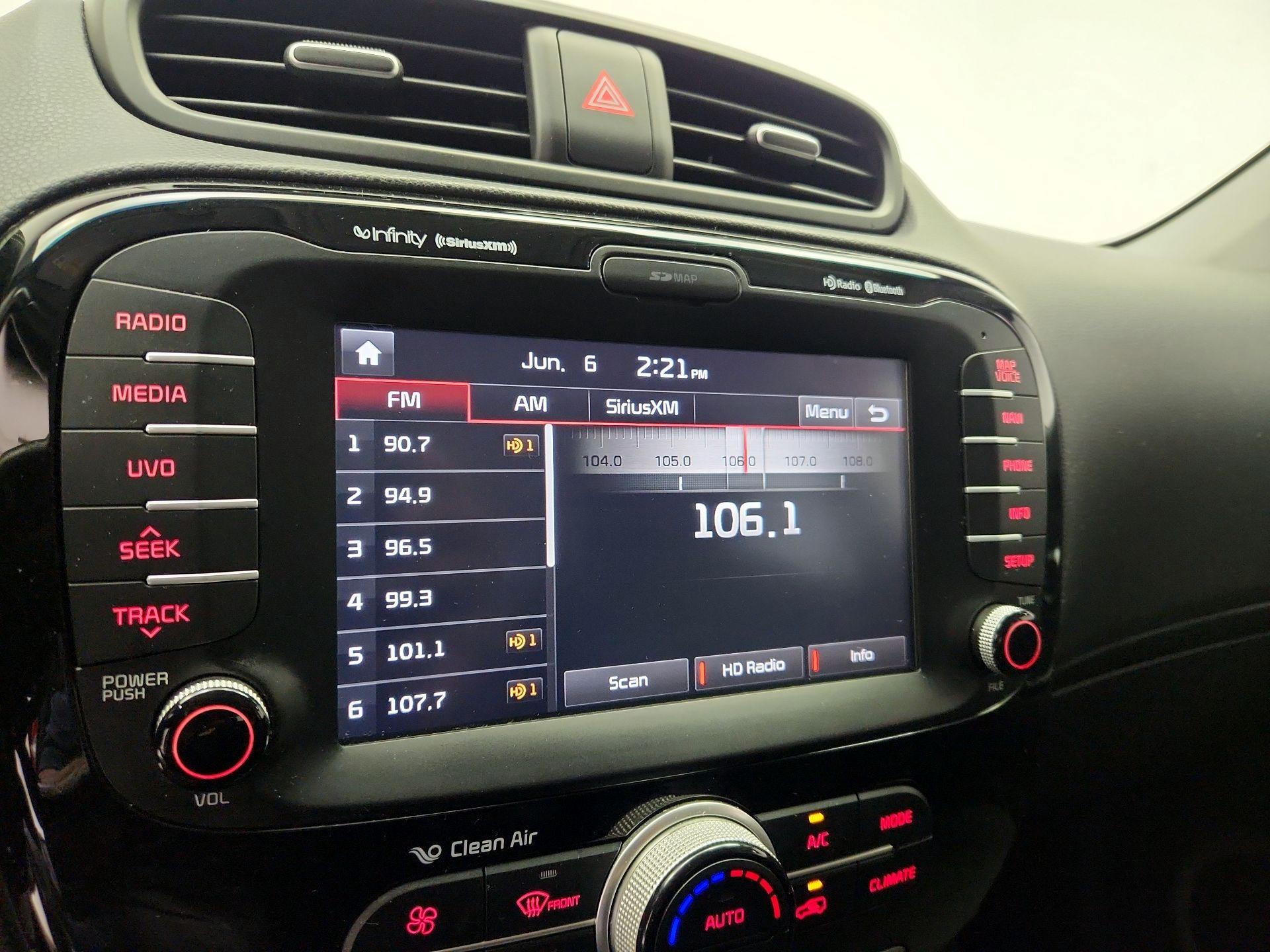 Thumbnail: 2016 Kia Soul - 15