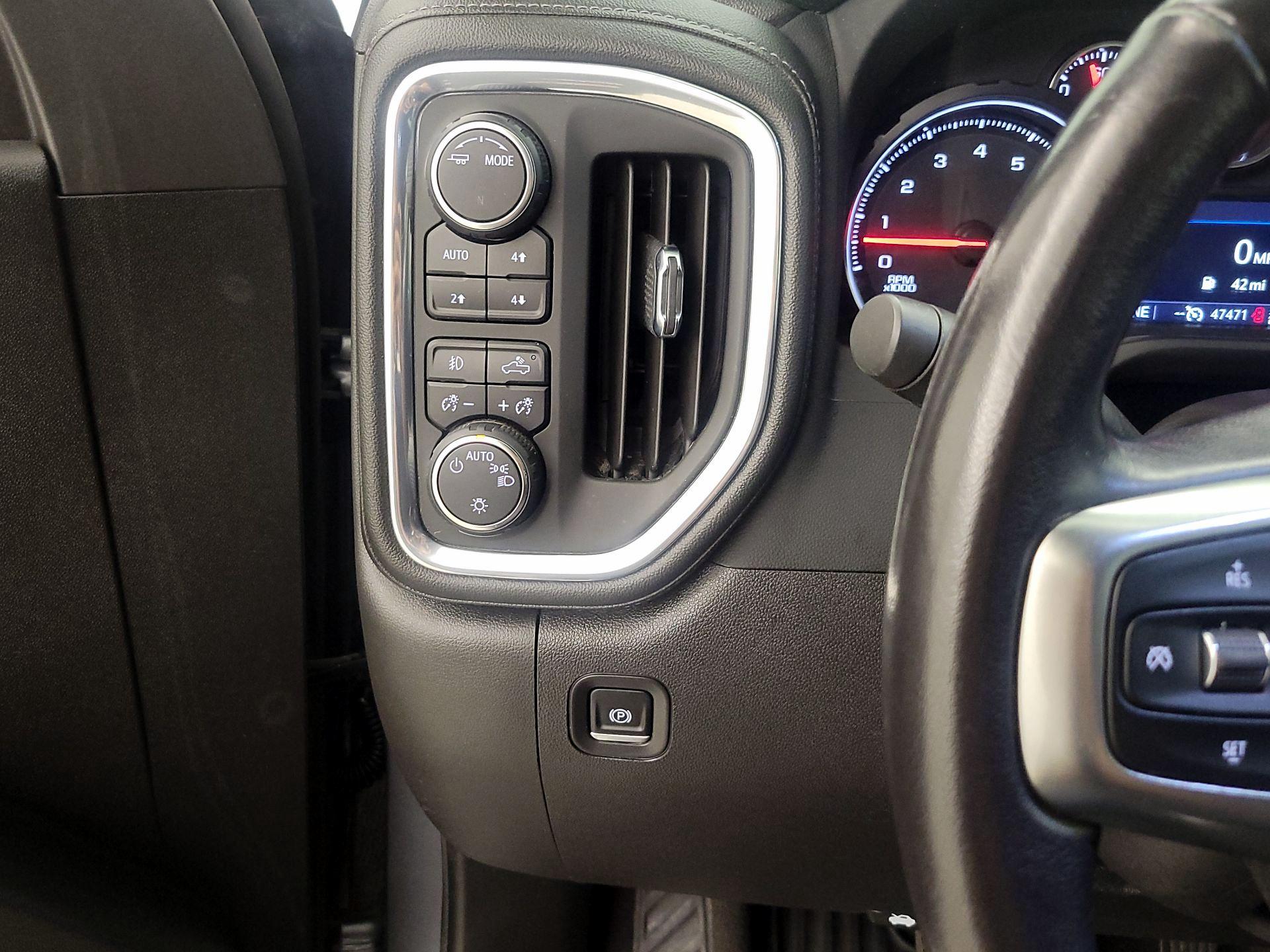 Thumbnail: 2022 Chevrolet Silverado 1500 - 13