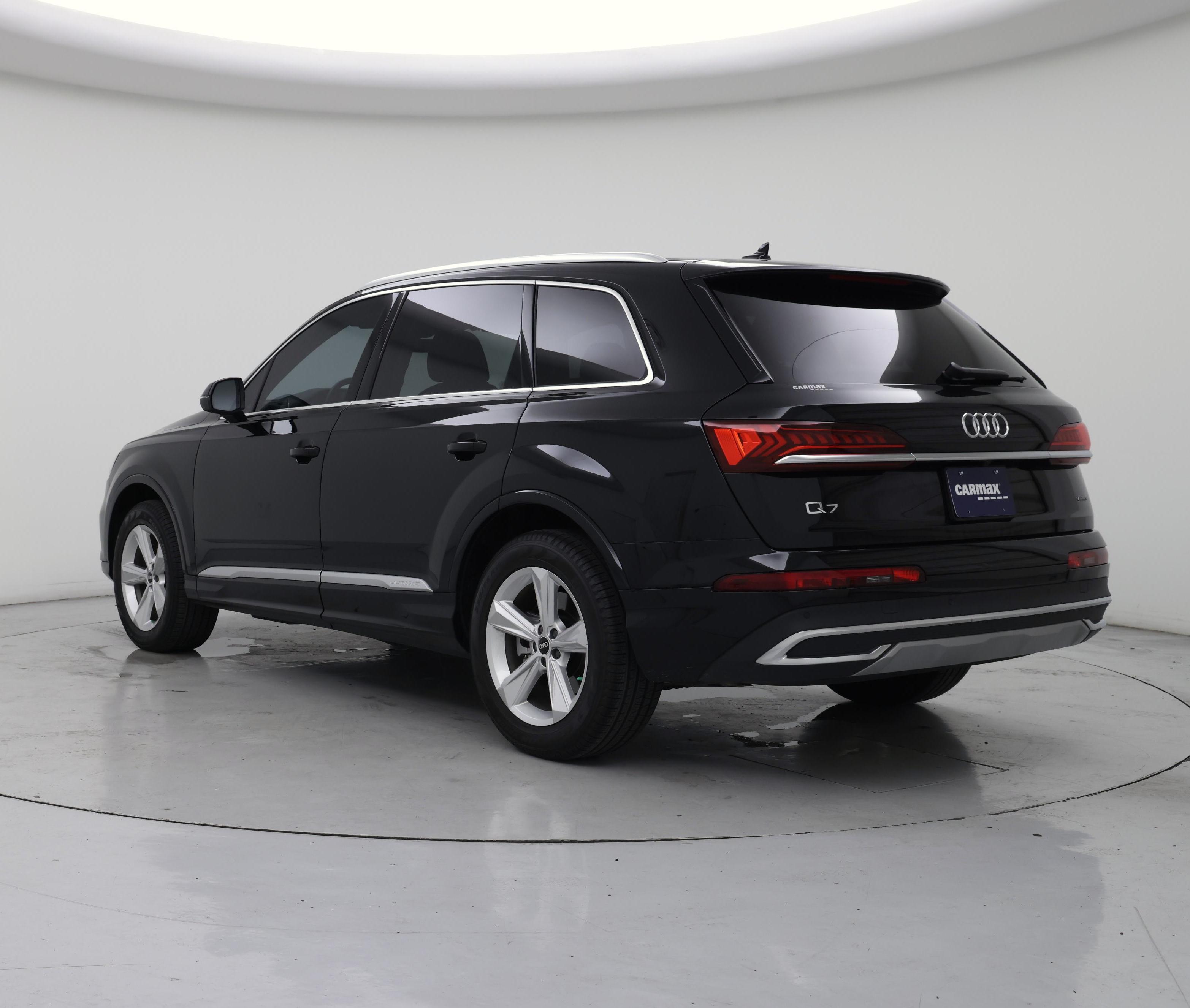 Thumbnail: 2023 Audi Q7 - 2