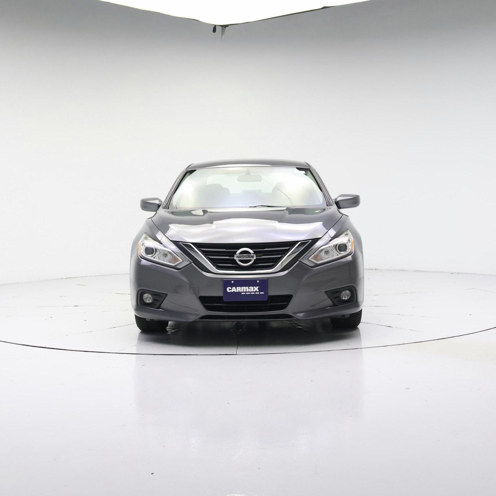 Thumbnail: 2018 Nissan Altima - 5