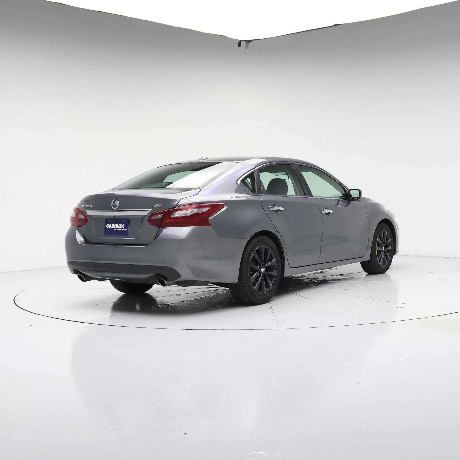 Thumbnail: 2018 Nissan Altima - 8