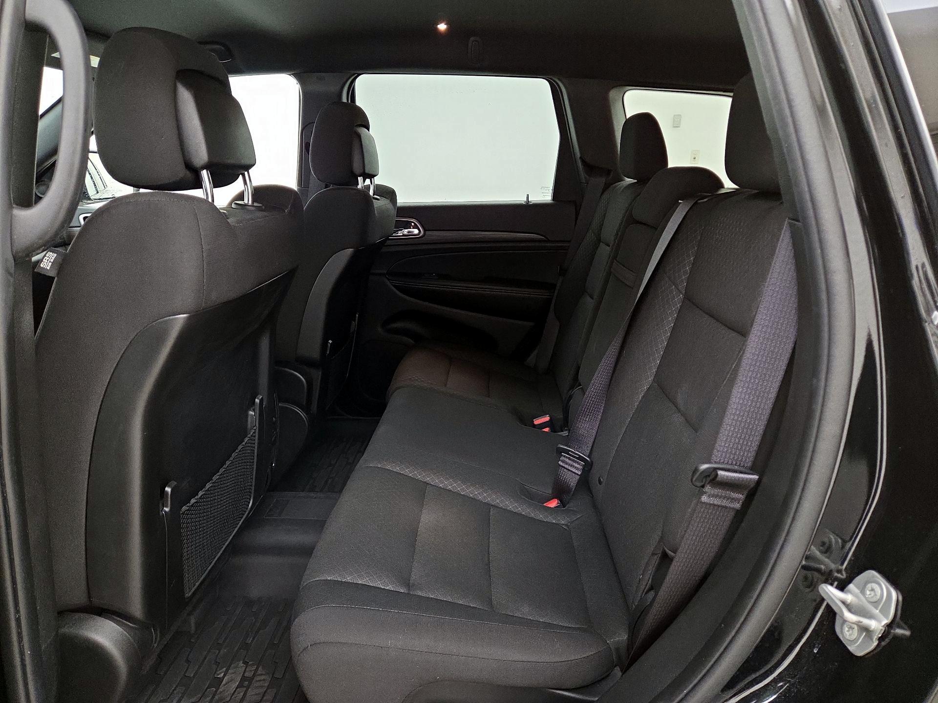 Thumbnail: 2021 Jeep Grand Cherokee - 20