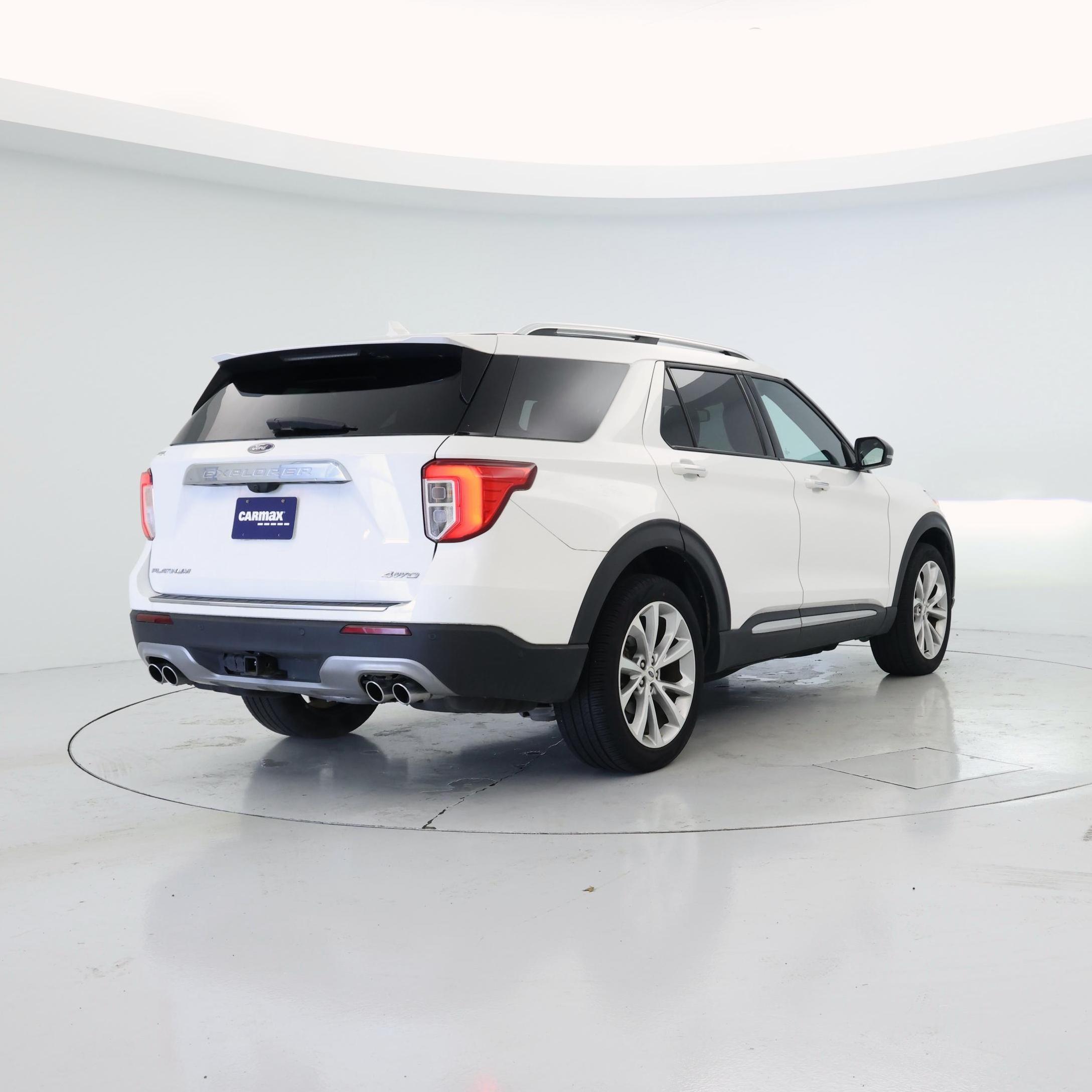 Thumbnail: 2021 Ford Explorer - 8