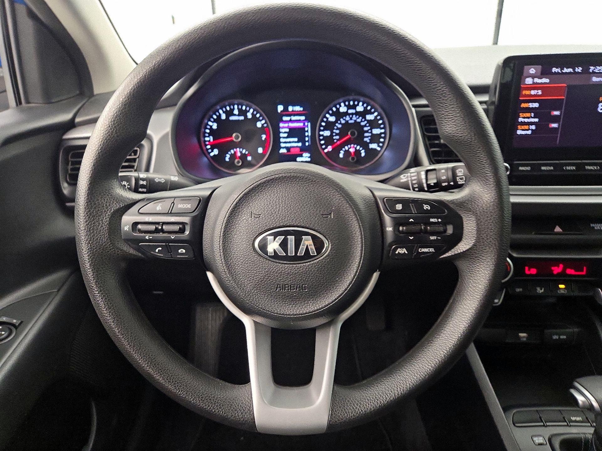 Thumbnail: 2021 Kia Rio5 - 10