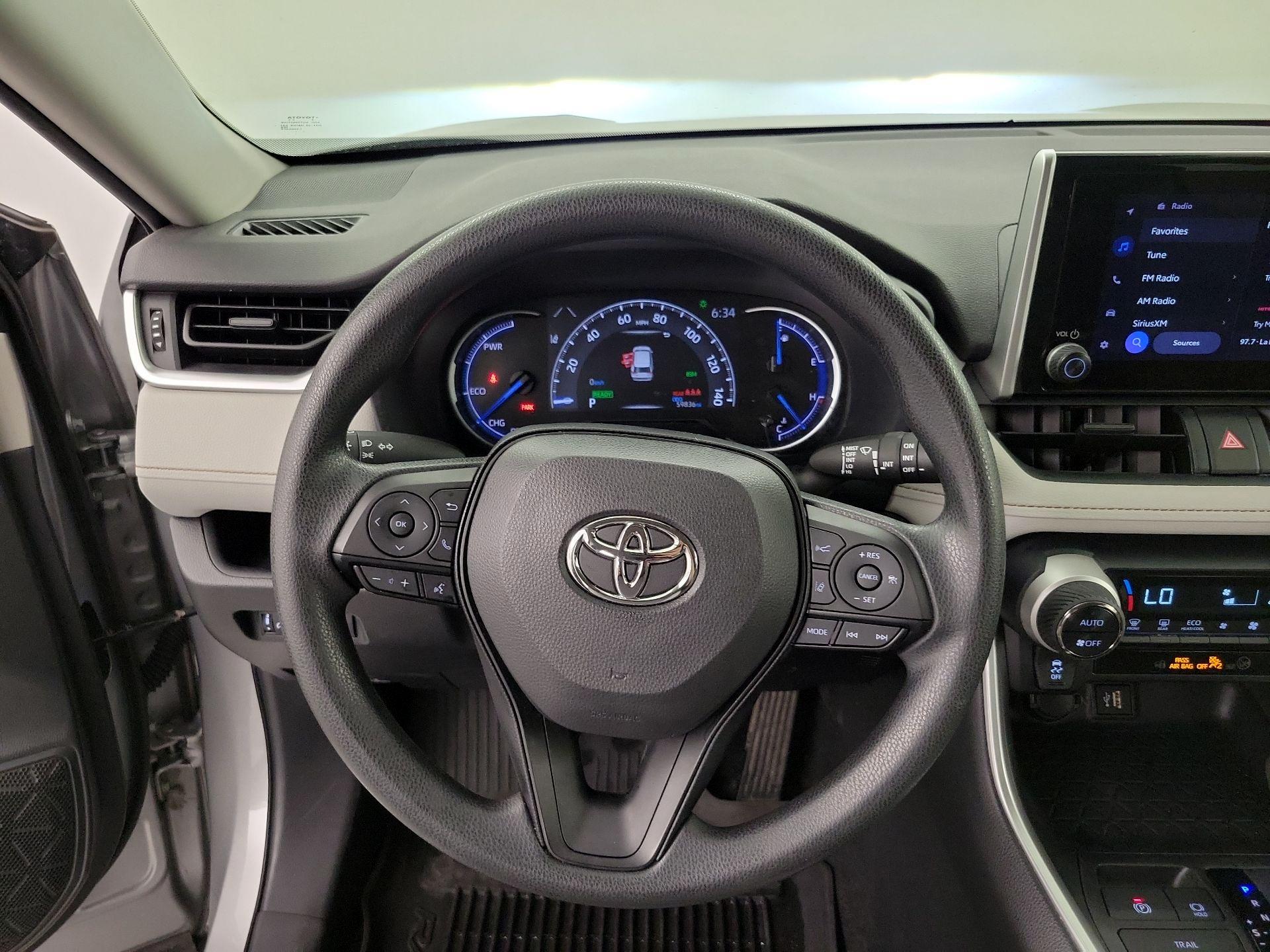 Thumbnail: 2023 Toyota RAV4 - 10