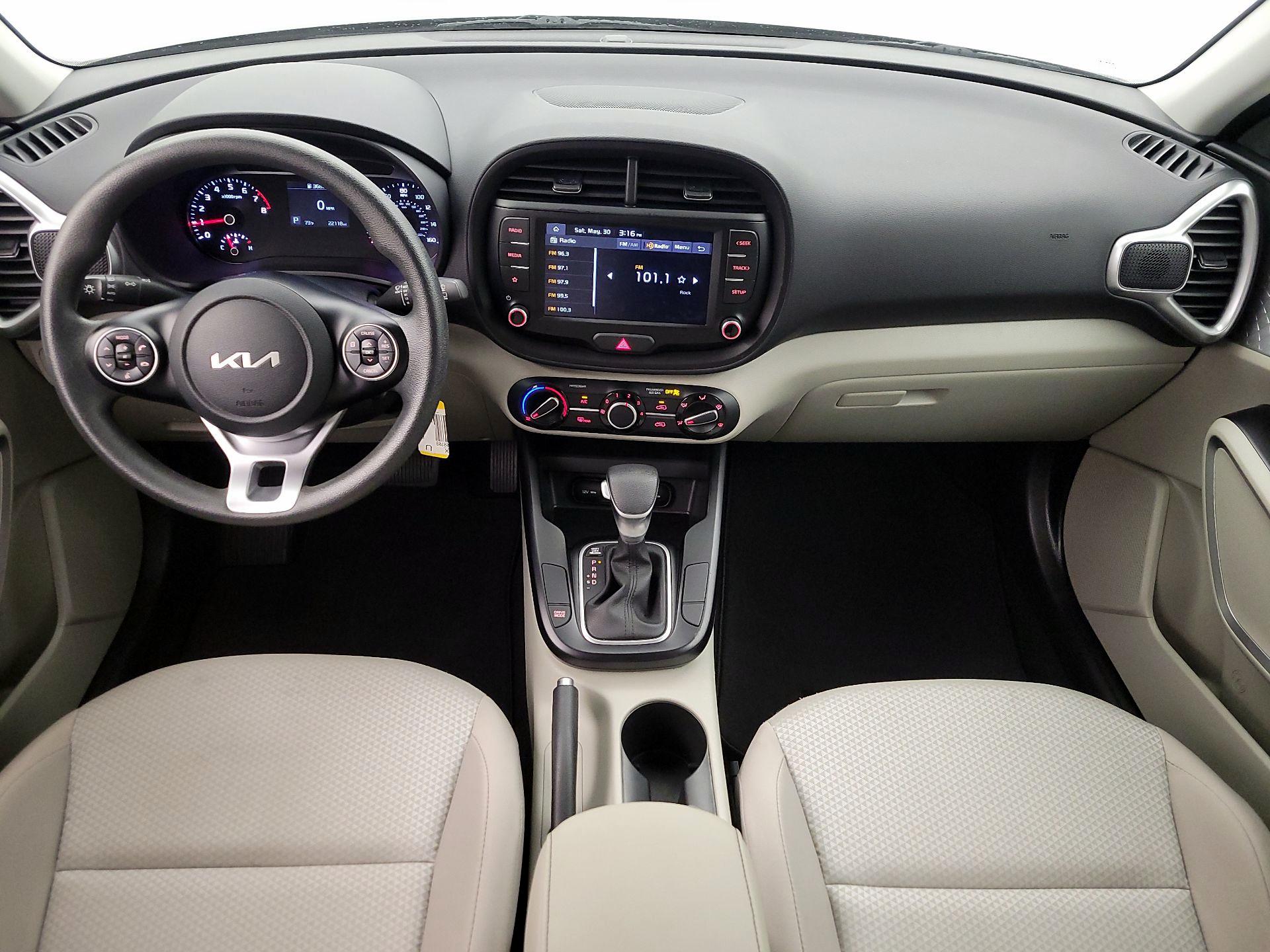 Thumbnail: 2022 Kia Soul - 9