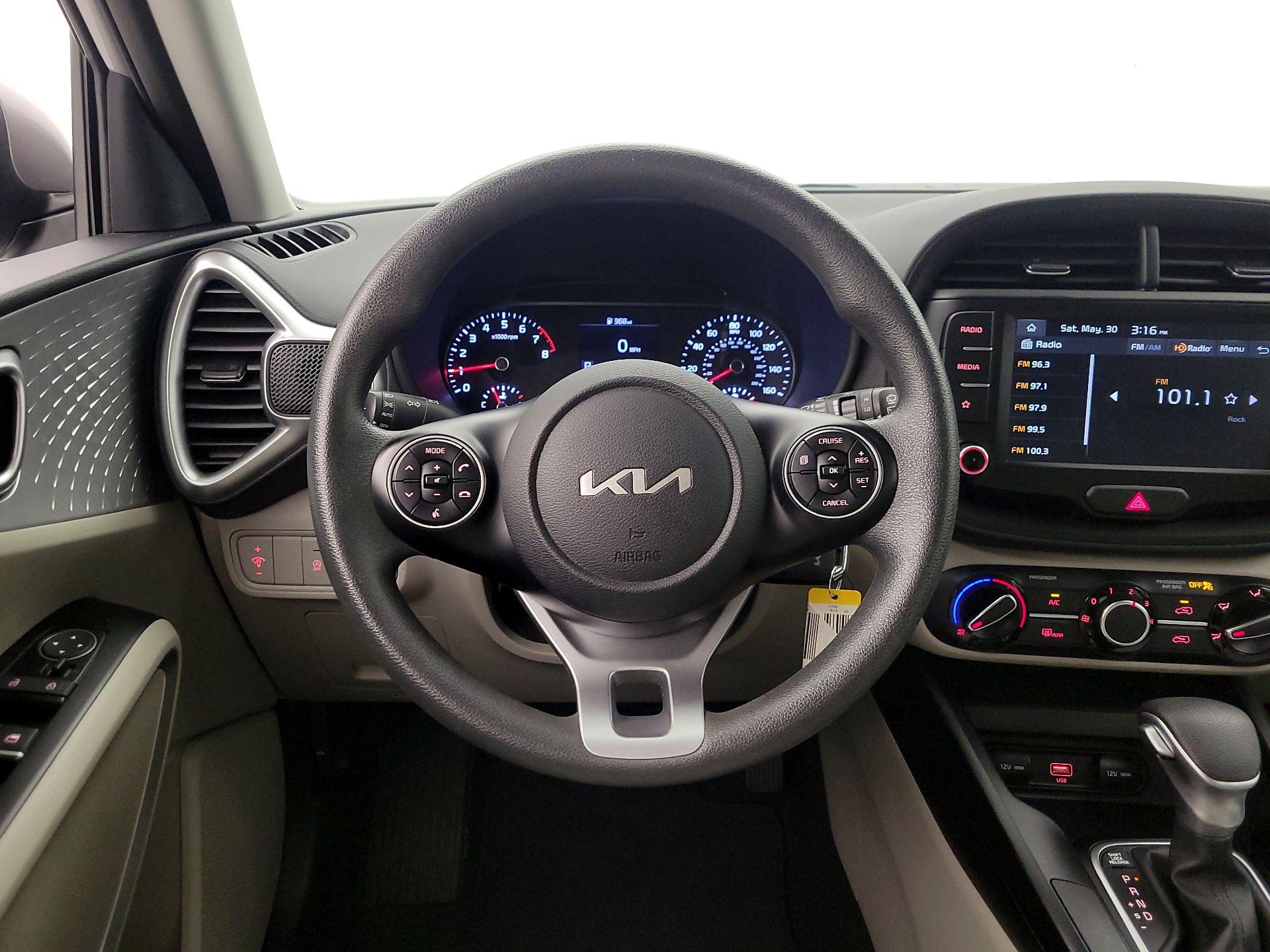 Thumbnail: 2022 Kia Soul - 10