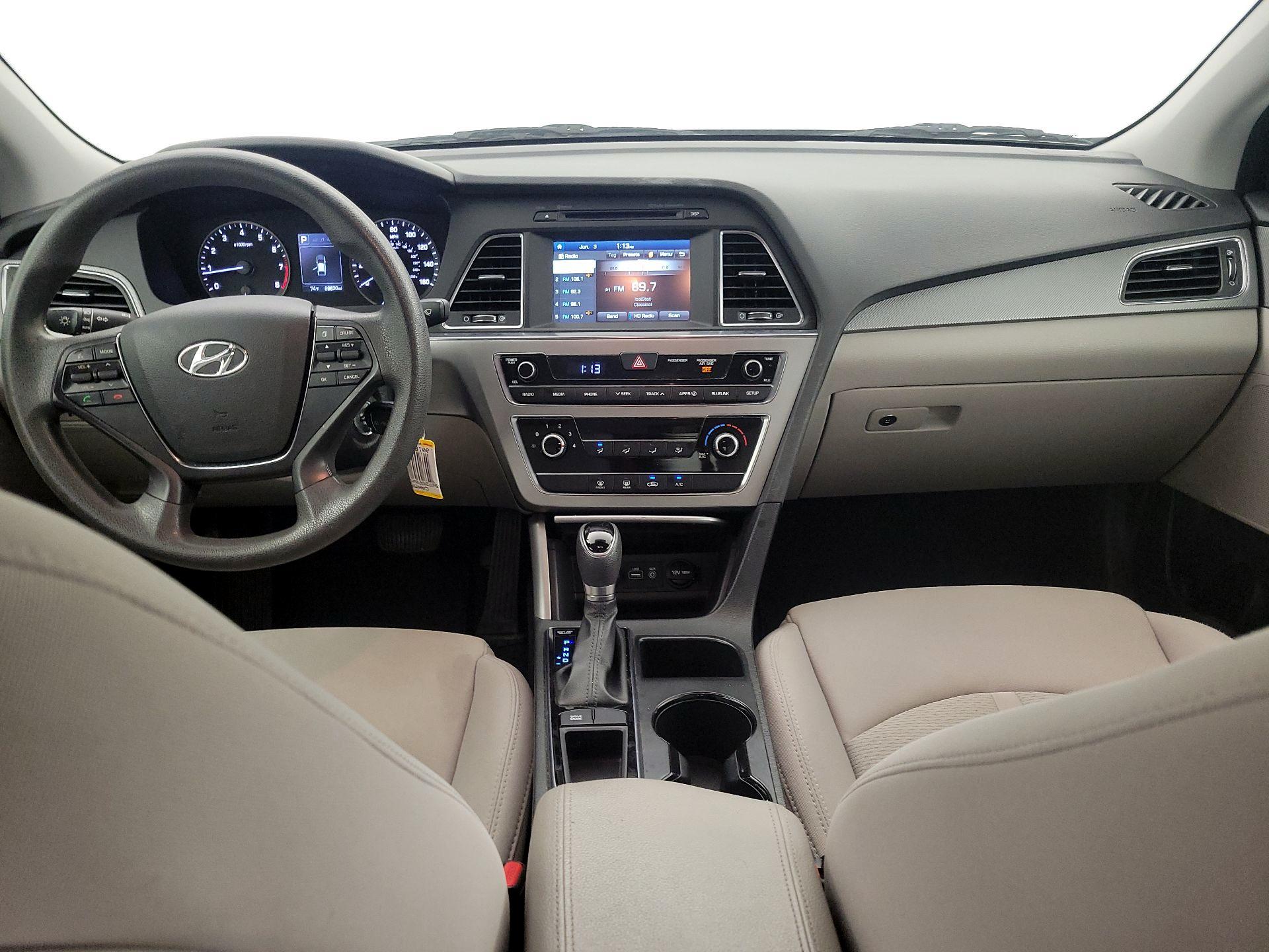 Thumbnail: 2016 Hyundai Sonata - 9