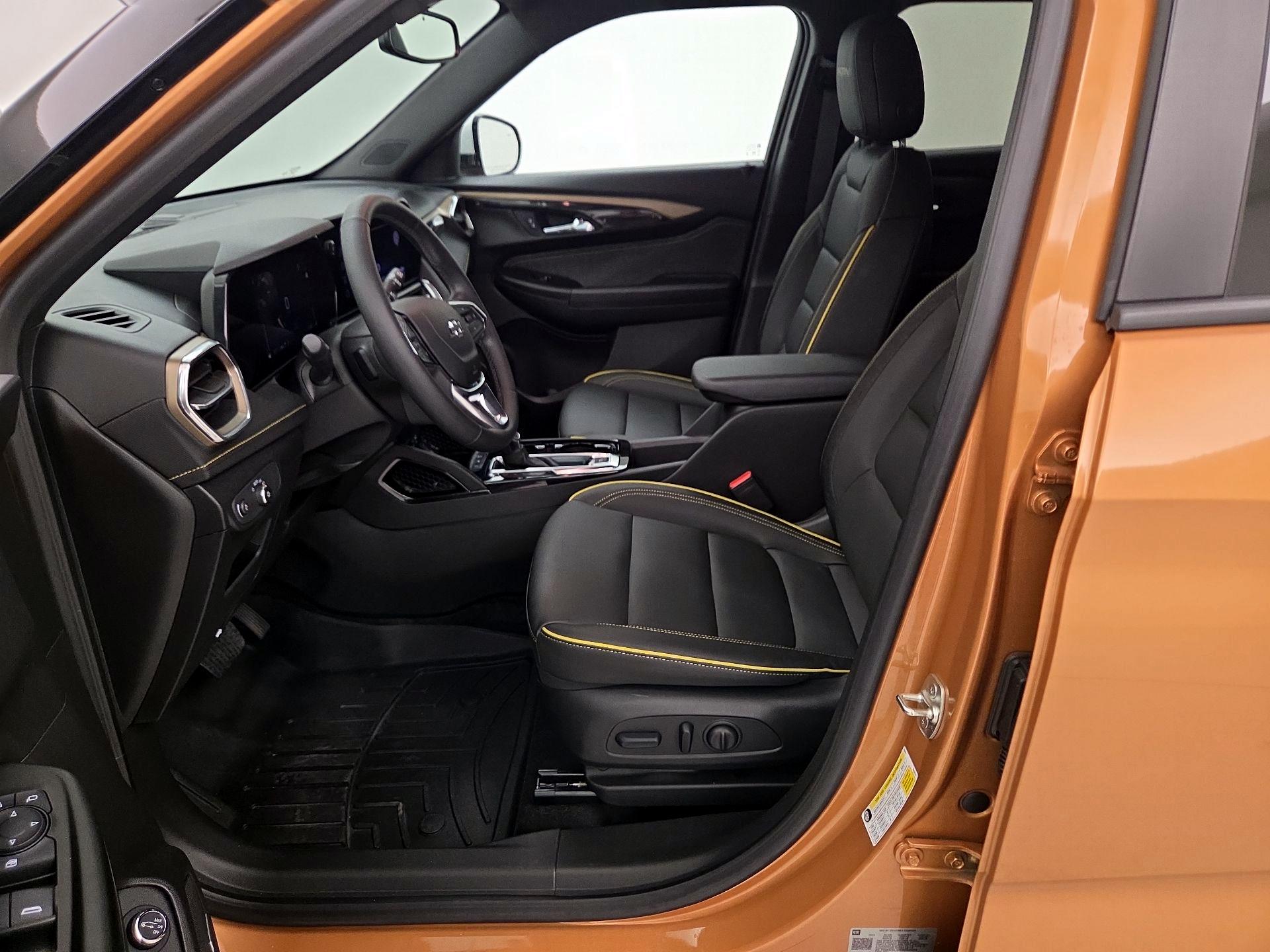 Thumbnail: 2024 Chevrolet TrailBlazer - 19