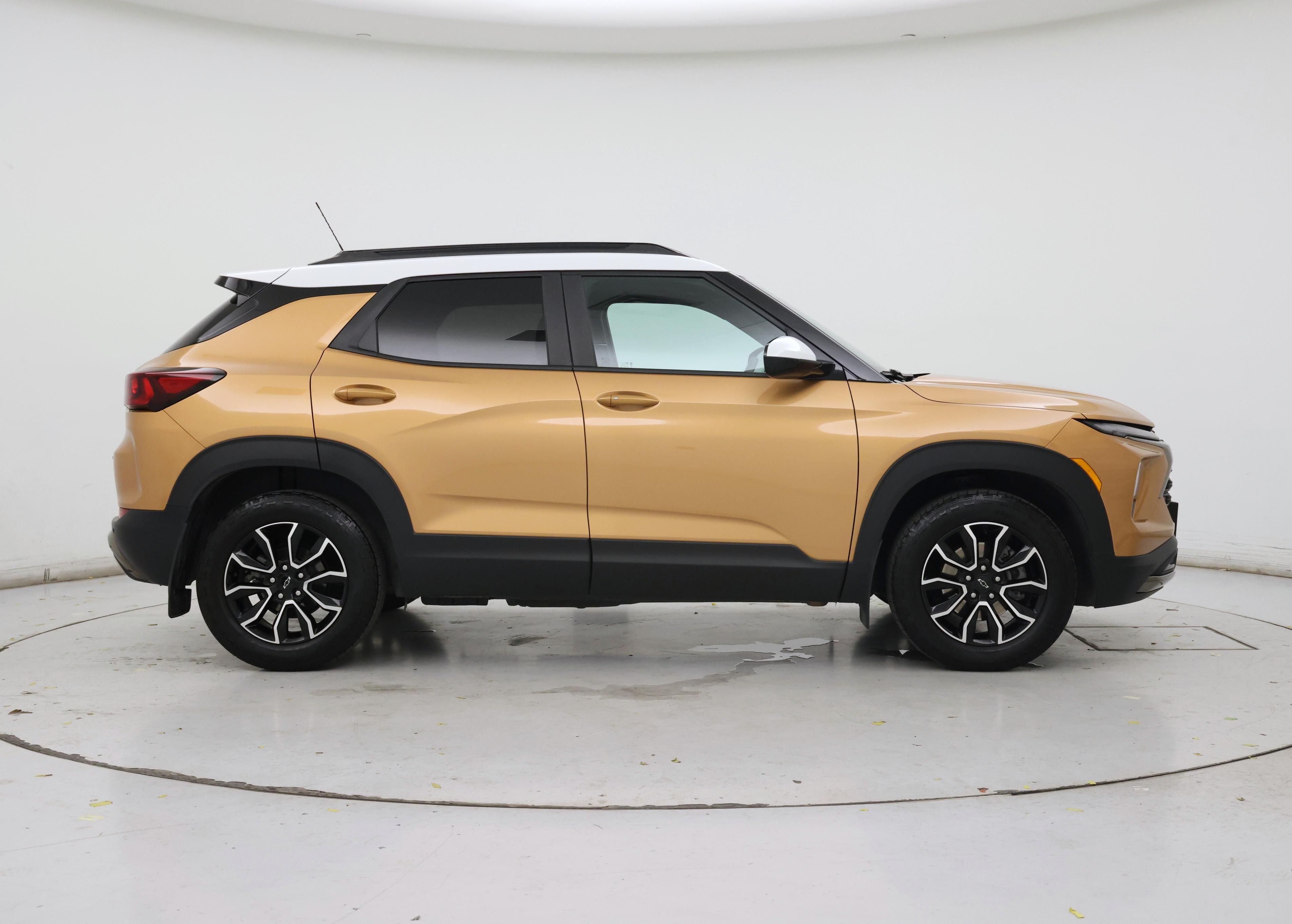 Thumbnail: 2024 Chevrolet TrailBlazer - 7