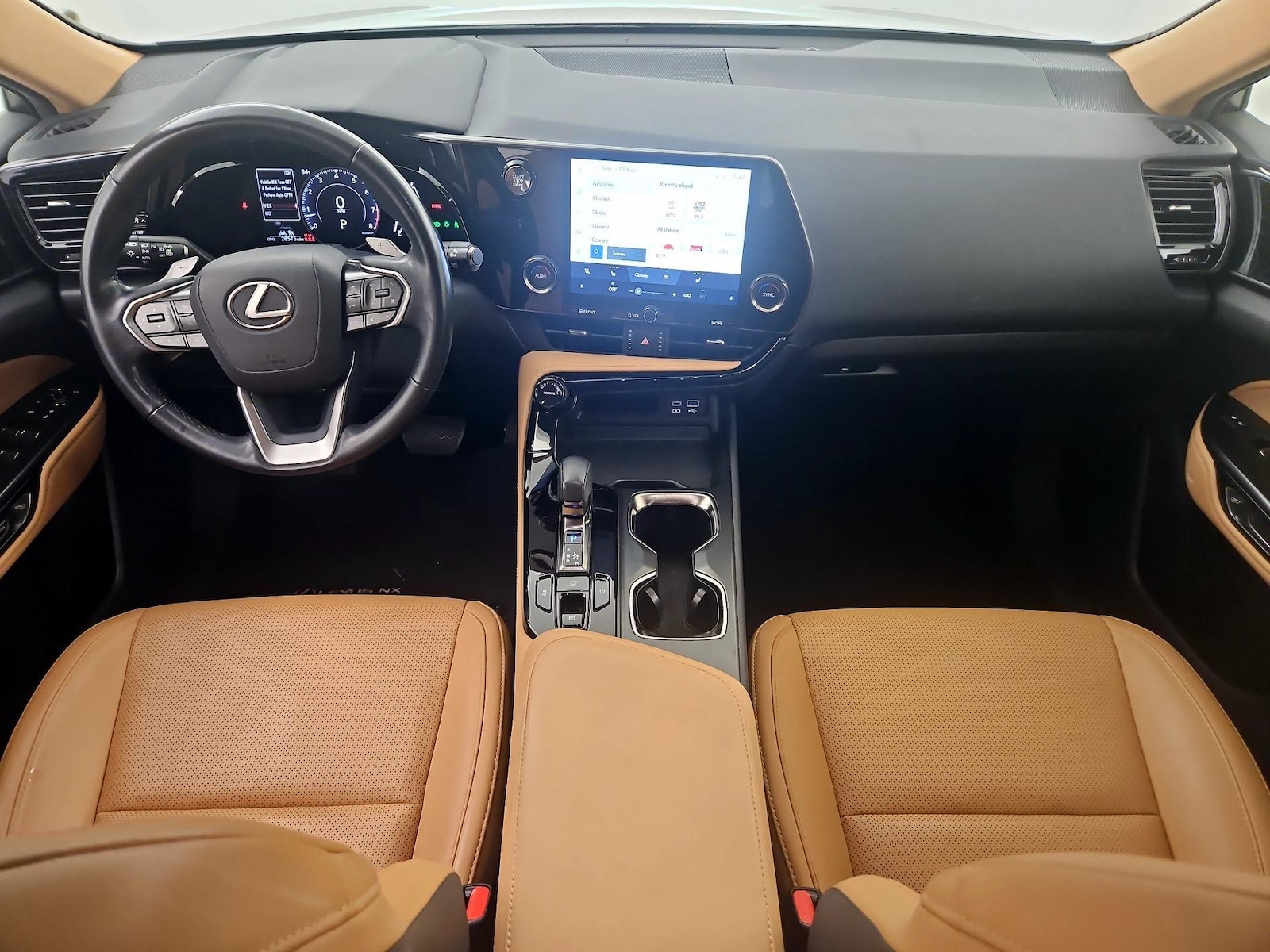 2023 Lexus NX 250 - Photo 8